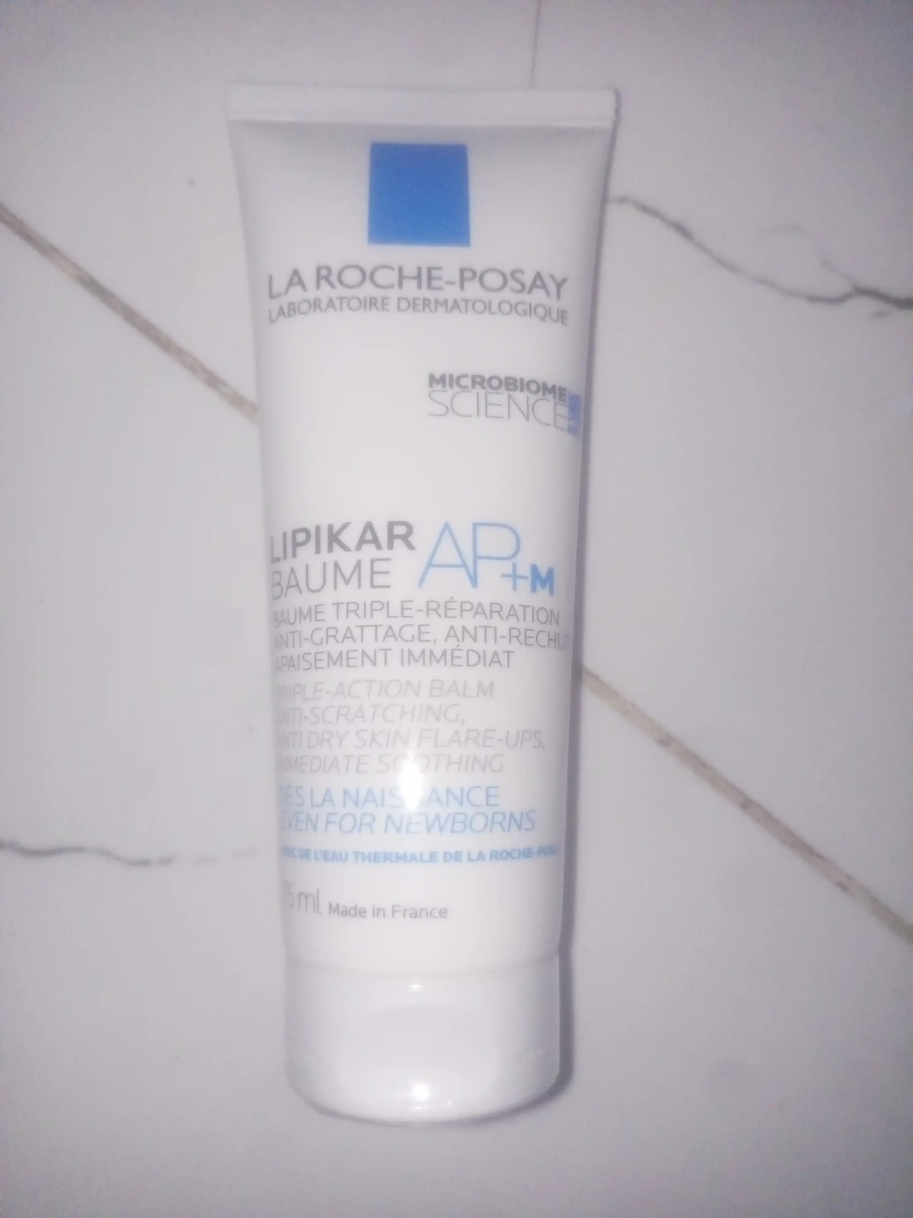 Yuz va badan uchun uch tomonlama ta’sir qiluvchi lipid to‘ldiruvchi balzam LA ROCHE-POSAY LIPIKAR AP+M, 75 ml