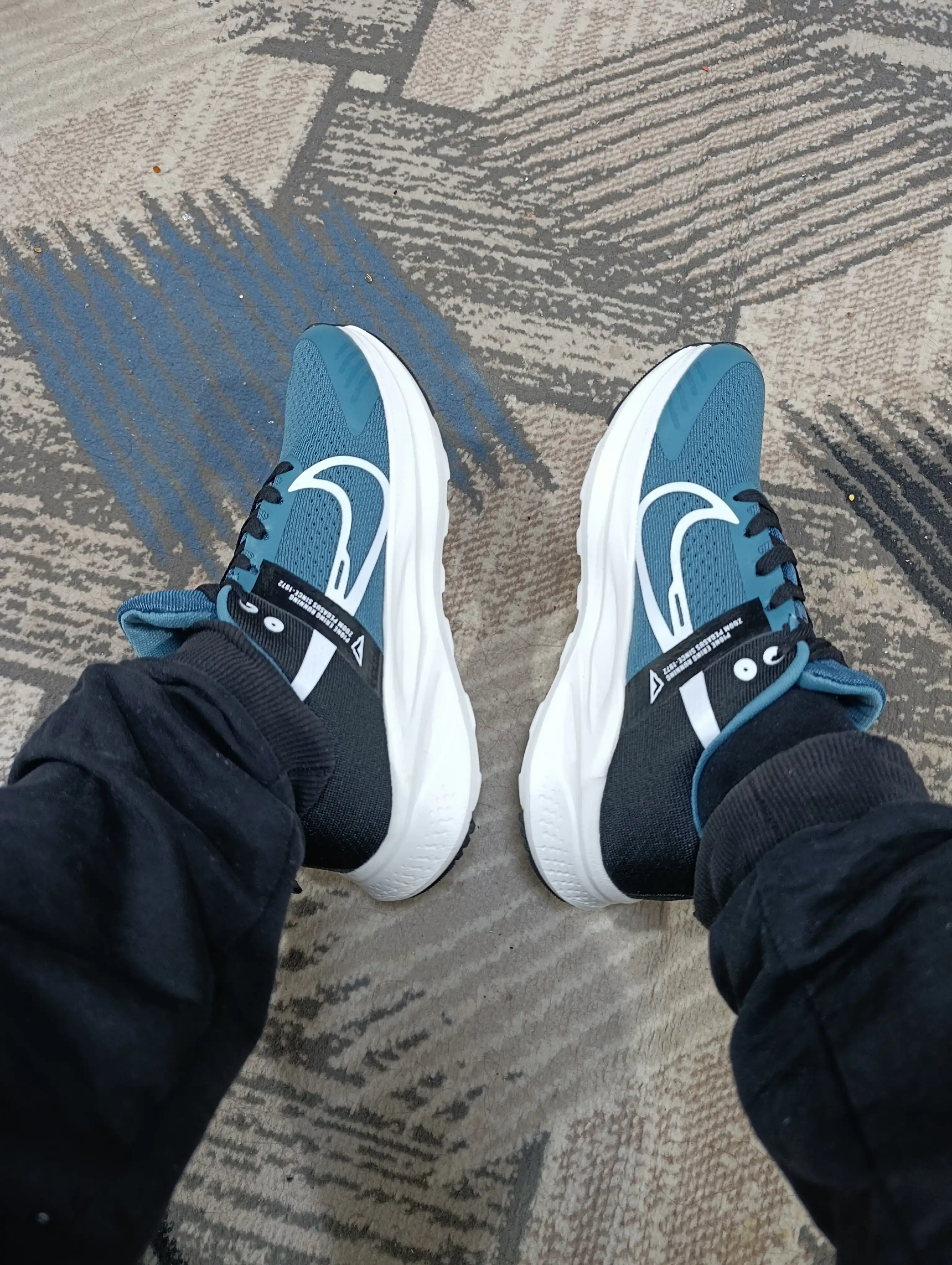 Erkaklar, ayollar o'smirlar krossovkalari Nike Zoom, sport uchun, zal uchun, 40–44