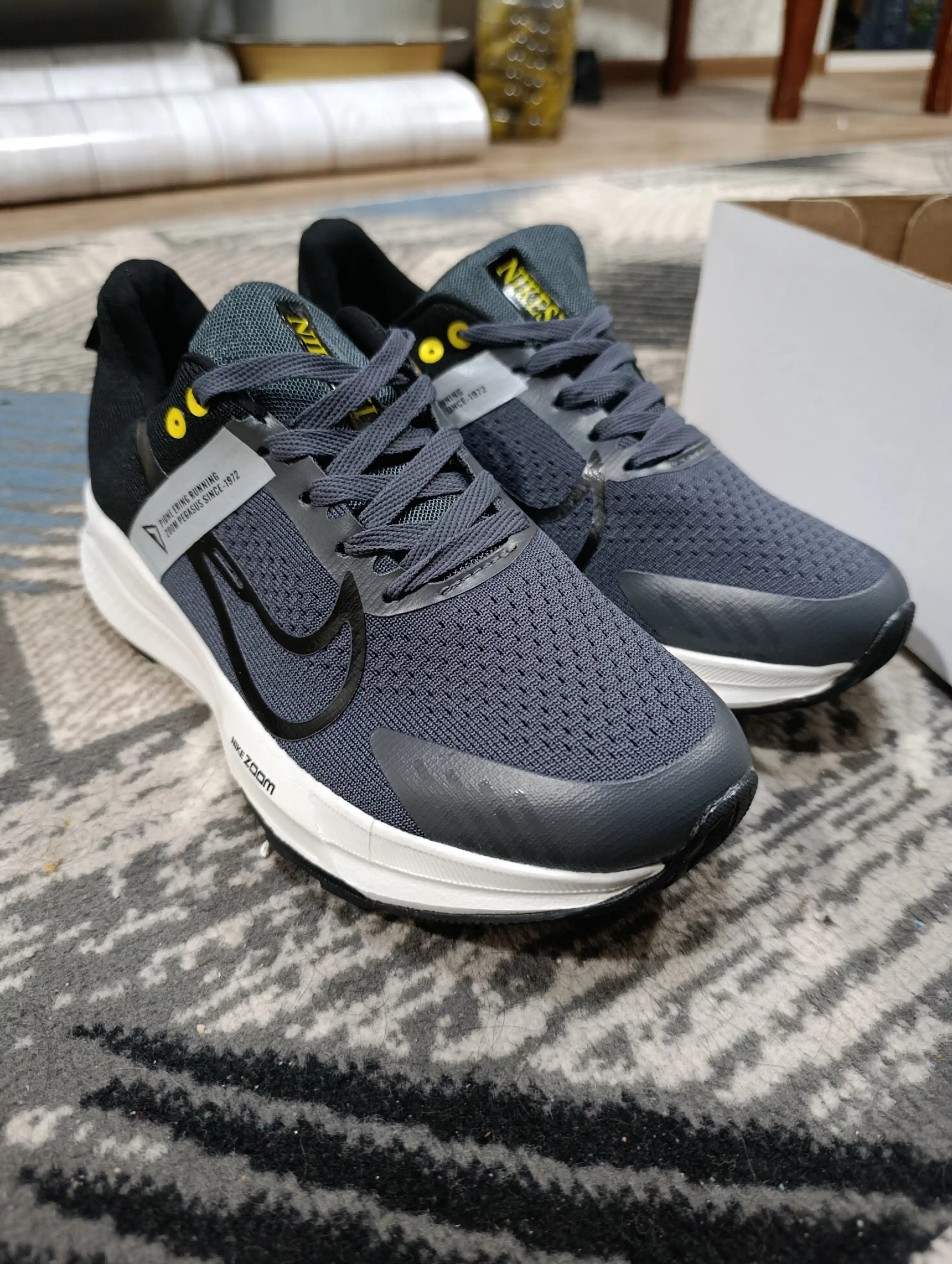 Erkaklar, ayollar o'smirlar krossovkalari Nike Zoom, sport uchun, zal uchun, 40–44