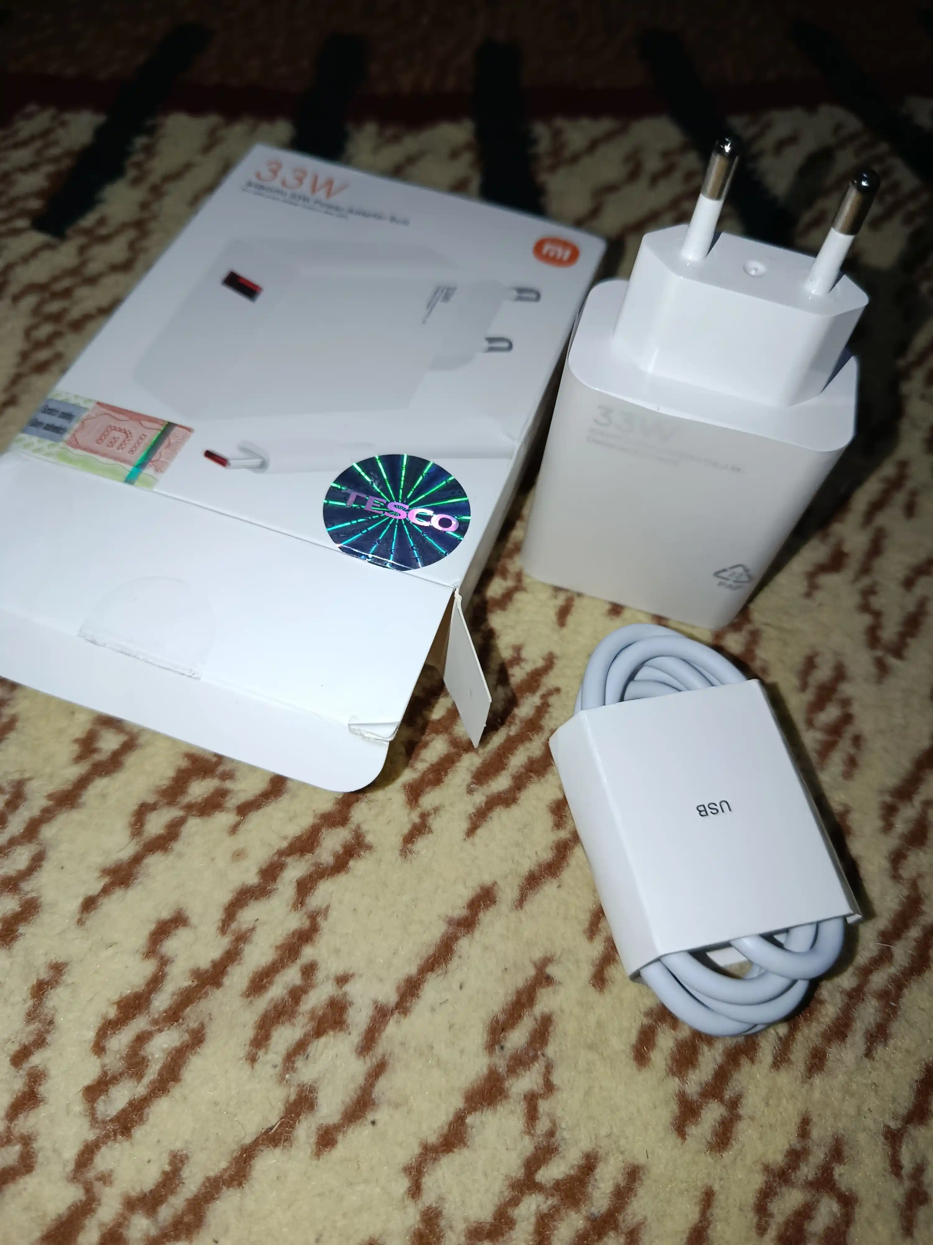 XIOMI Turbo % quvvatlash qurilmasi 33W Typ-C kabeli bilan