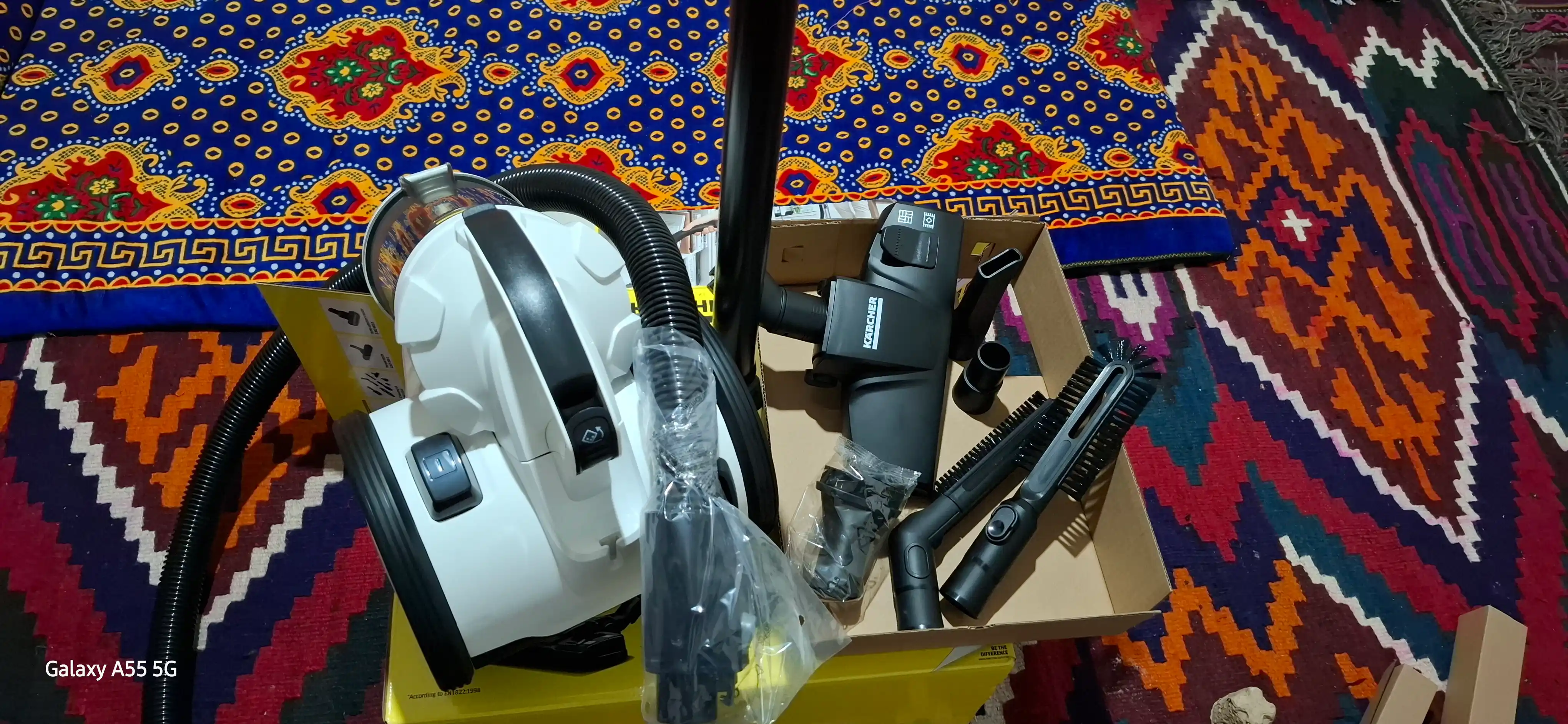 Karcher VC 3 Plus 1.198-050.0 – циклонный пылесос без мешка, мощная фильтрация HEPA