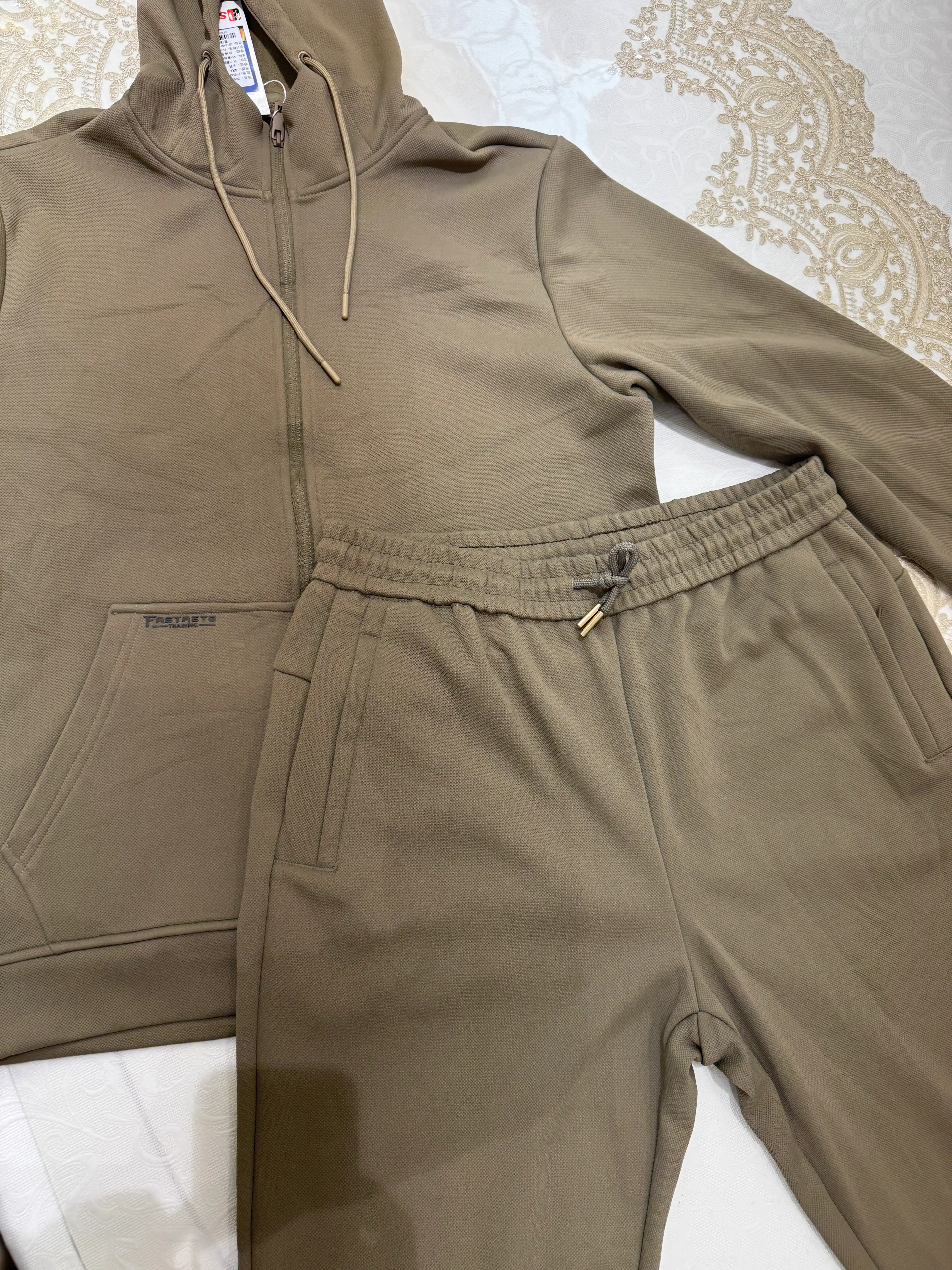 Bahor va Kuzgi ikki qismli sport kostyum, kiyim, dvoyka erkaklar uchun, nachesli, 2XL–4XL