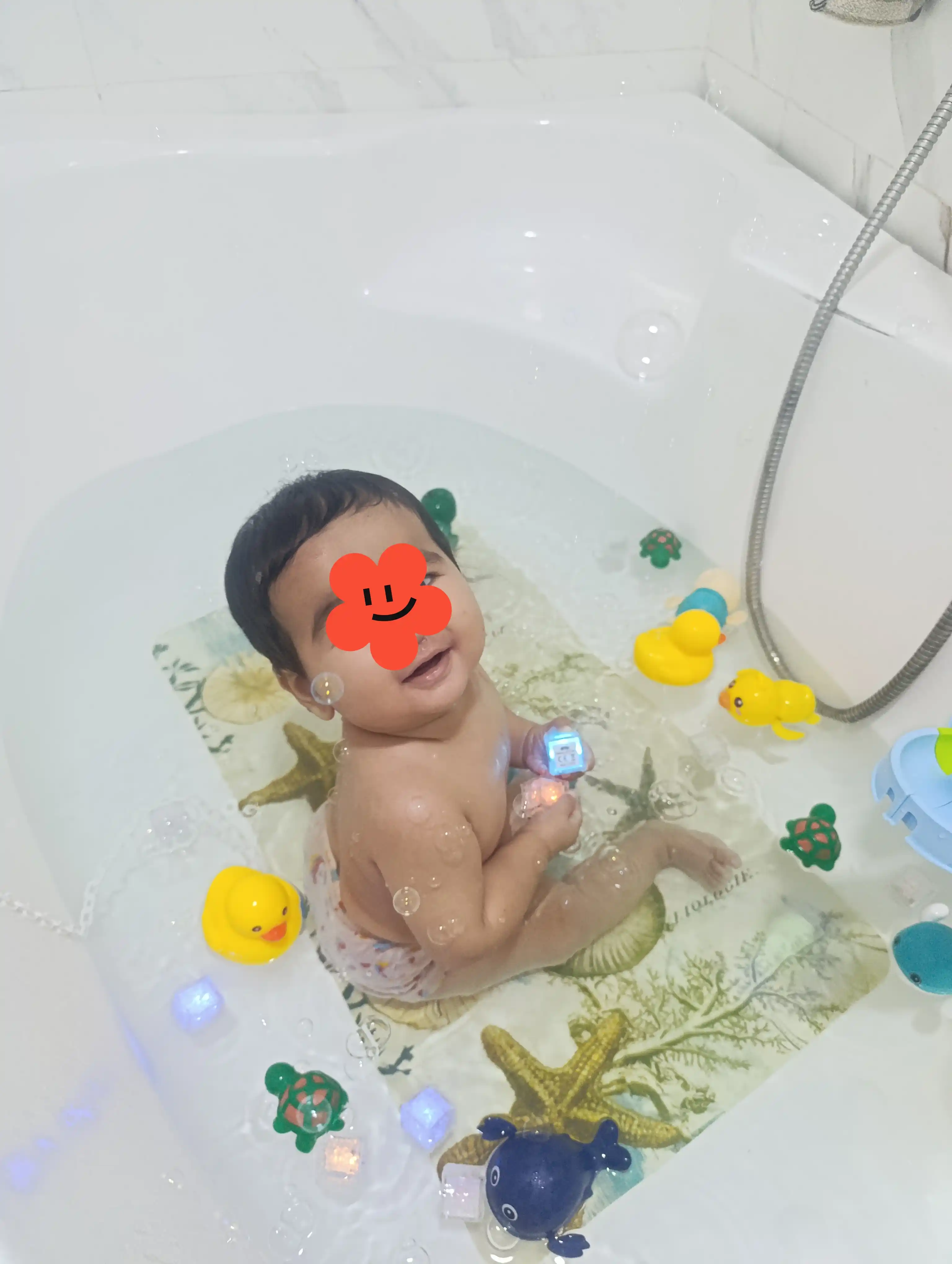 Детский коврик для ванны антискользящий для купания, развивающий с присосками