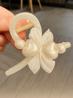 Белый