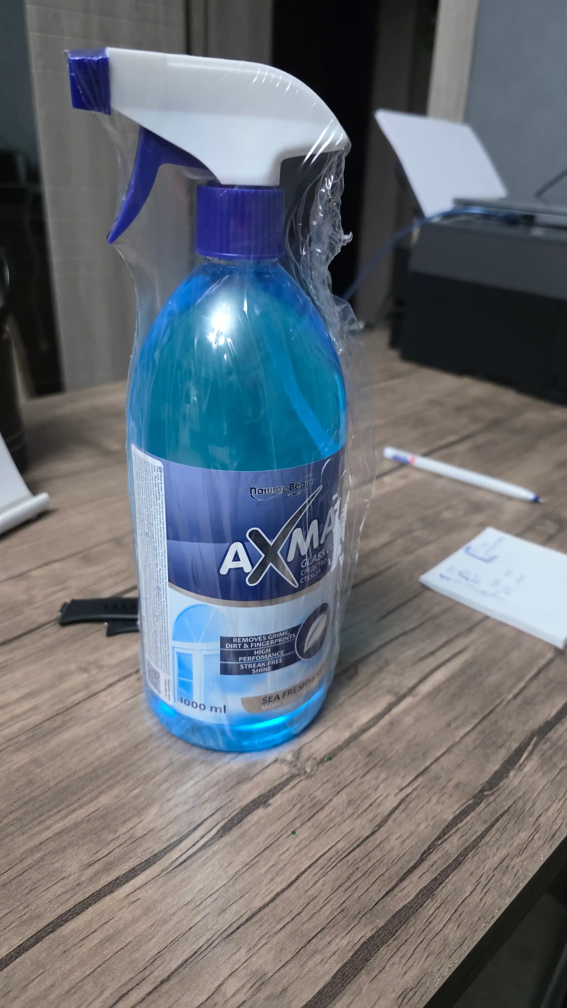Средство для мытья стёкол Axma, Морская свежесть, 1 л