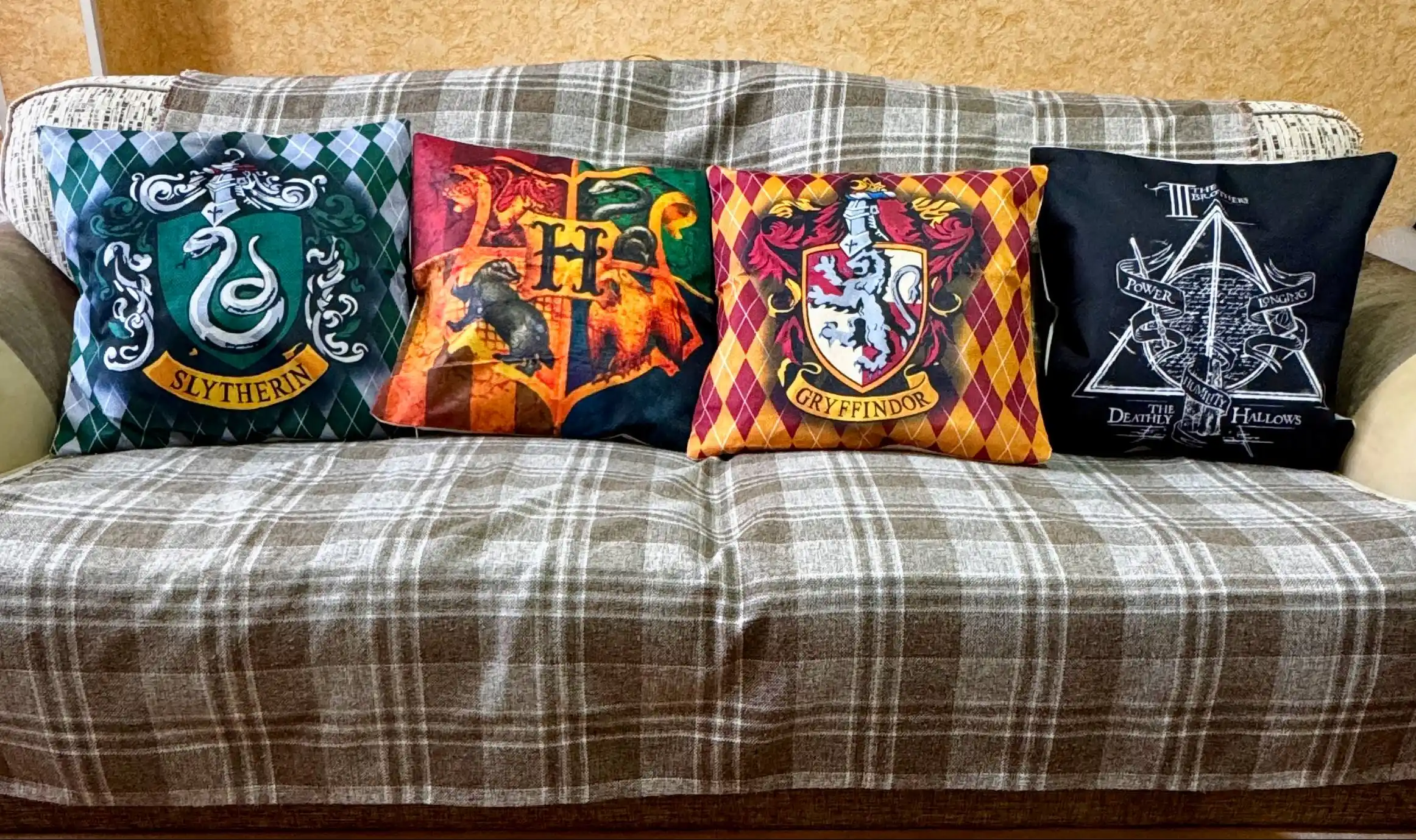 Garri Potter, Minecraft, Roblox dekorativ yostig‘i, 45 ga 45 sm