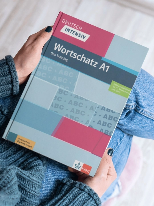 Deutsch Intensiv – Wortschatz A1 | Учебник по лексике немецкого языка уровень A1 формат A4 - 