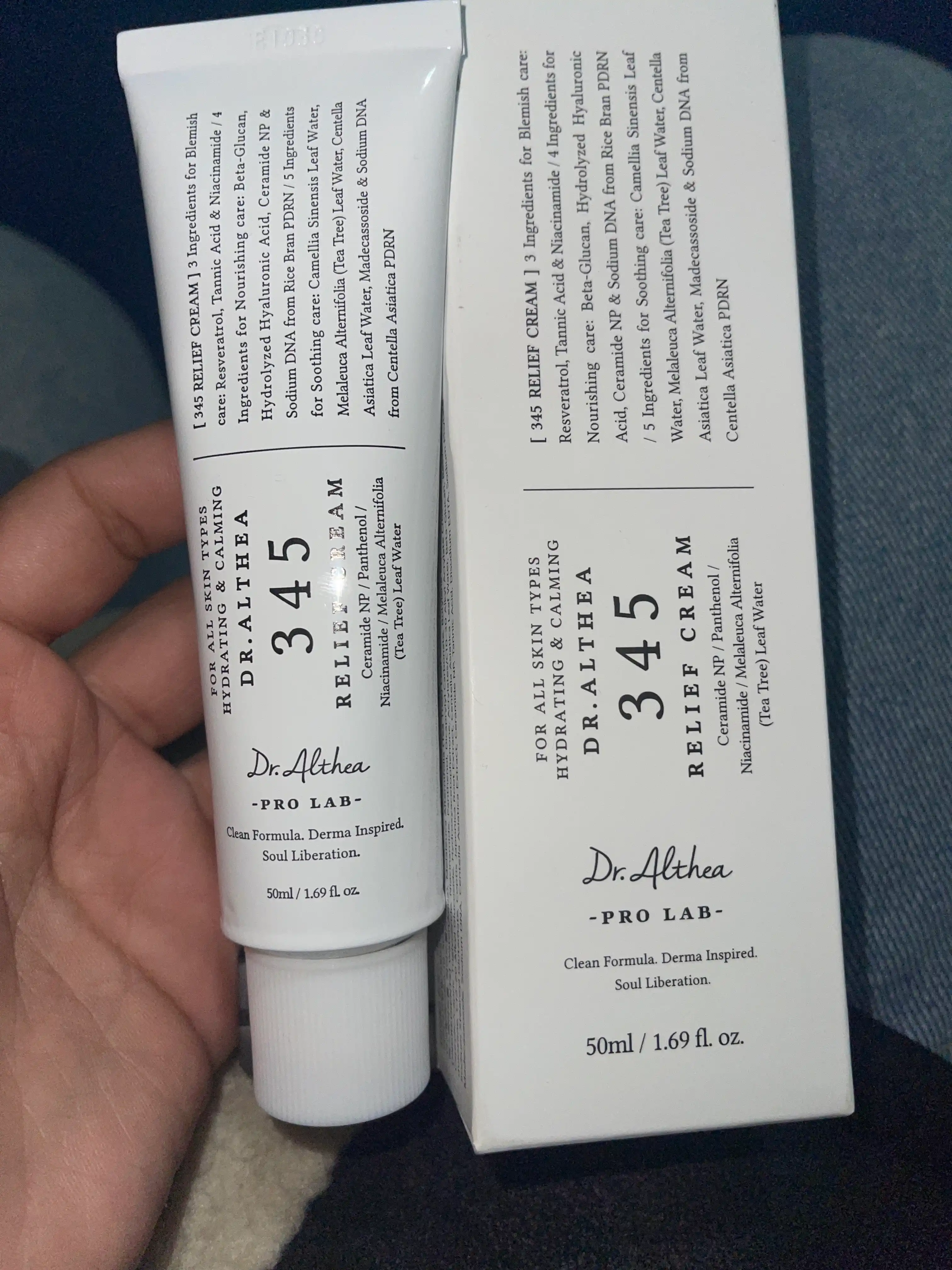 Yuz terisi uchun Dr. Althea 345 vositasi, tiklovchi, resveratrol, niatsinamid, 50 ml