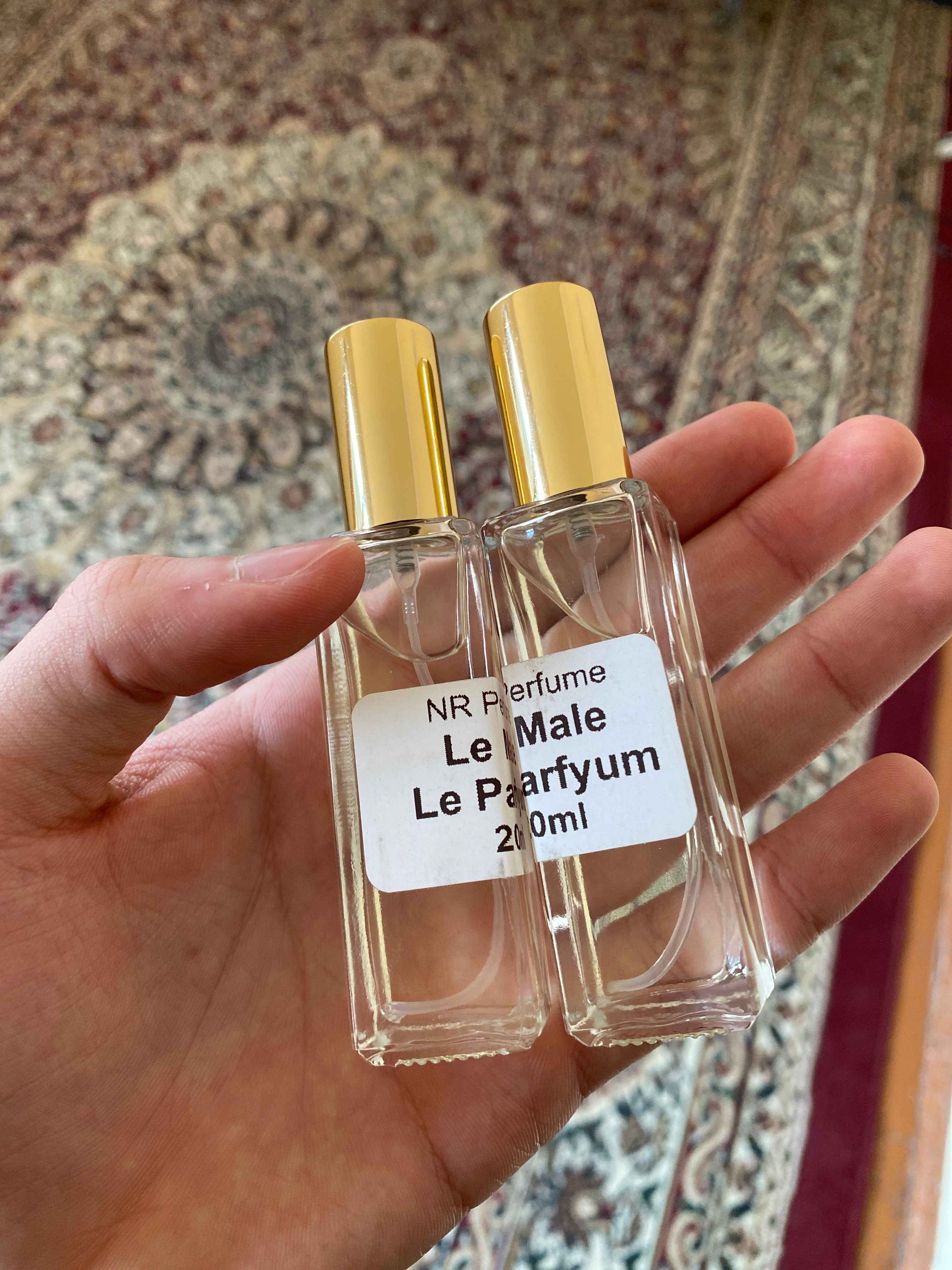 Atir Jean Paul Gaultier Le Male Le Parfum erkaklar uchun, Fransiya