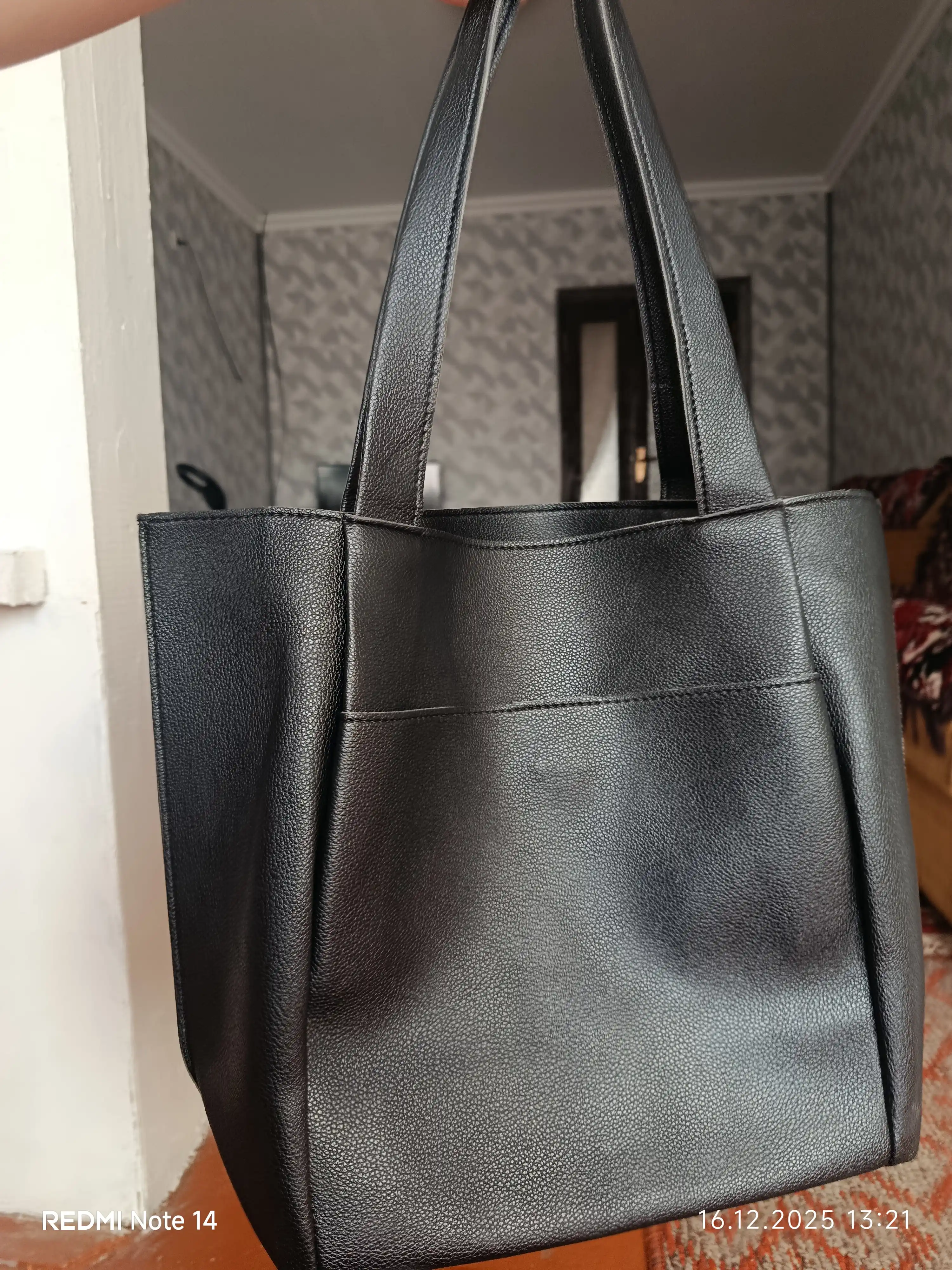 Ayollar sumkasi, sun’iy charm, shopper