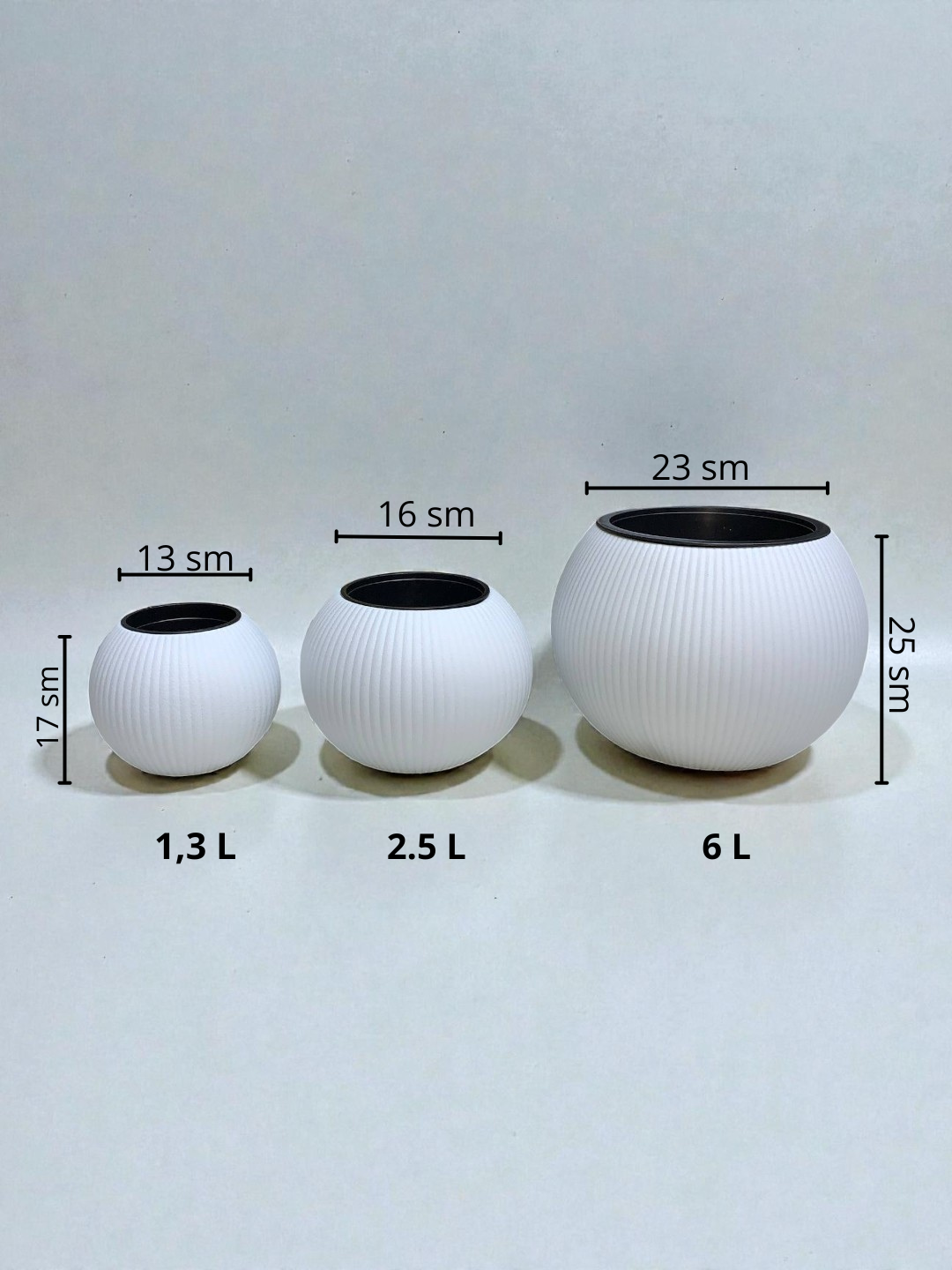 Plastik gul tuvak globus, 1-2.5-6-20 litr, uy va dekor uchun