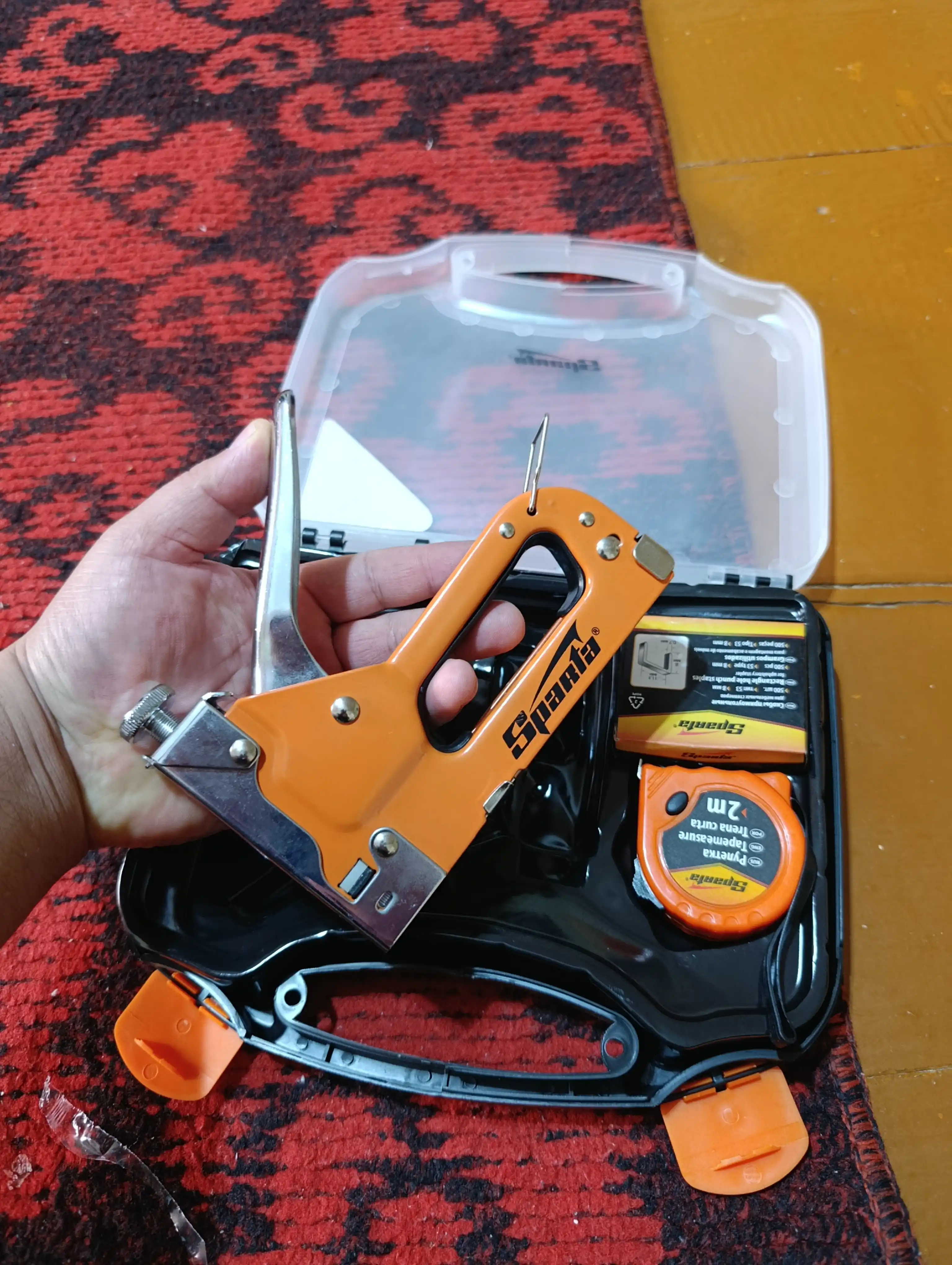 SPARTA mebel stapleri, skobalar 53,4-14 mm 500 dona, ruletka 2 m, 42003