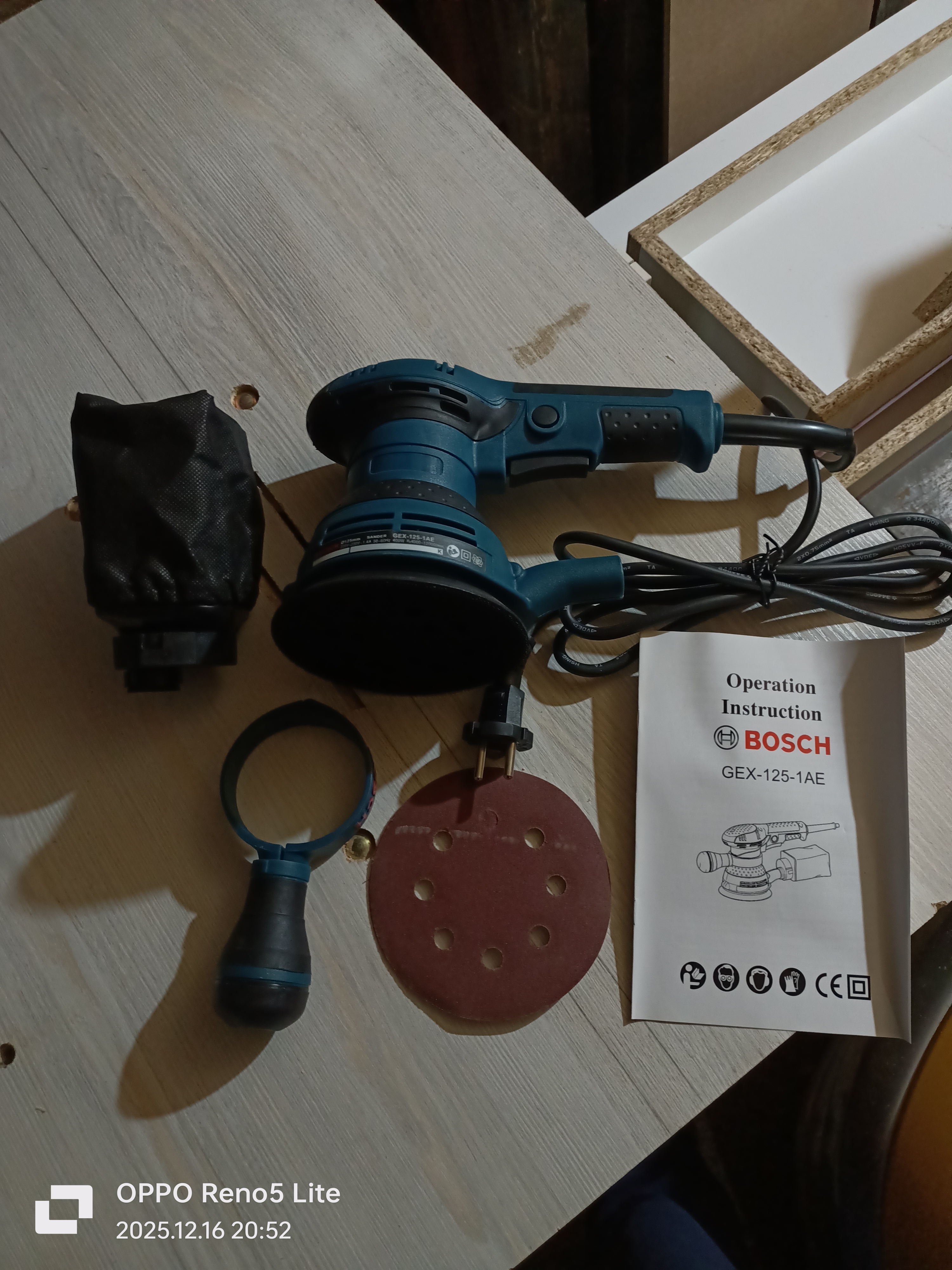 Eccentric vibrating grinder, professional