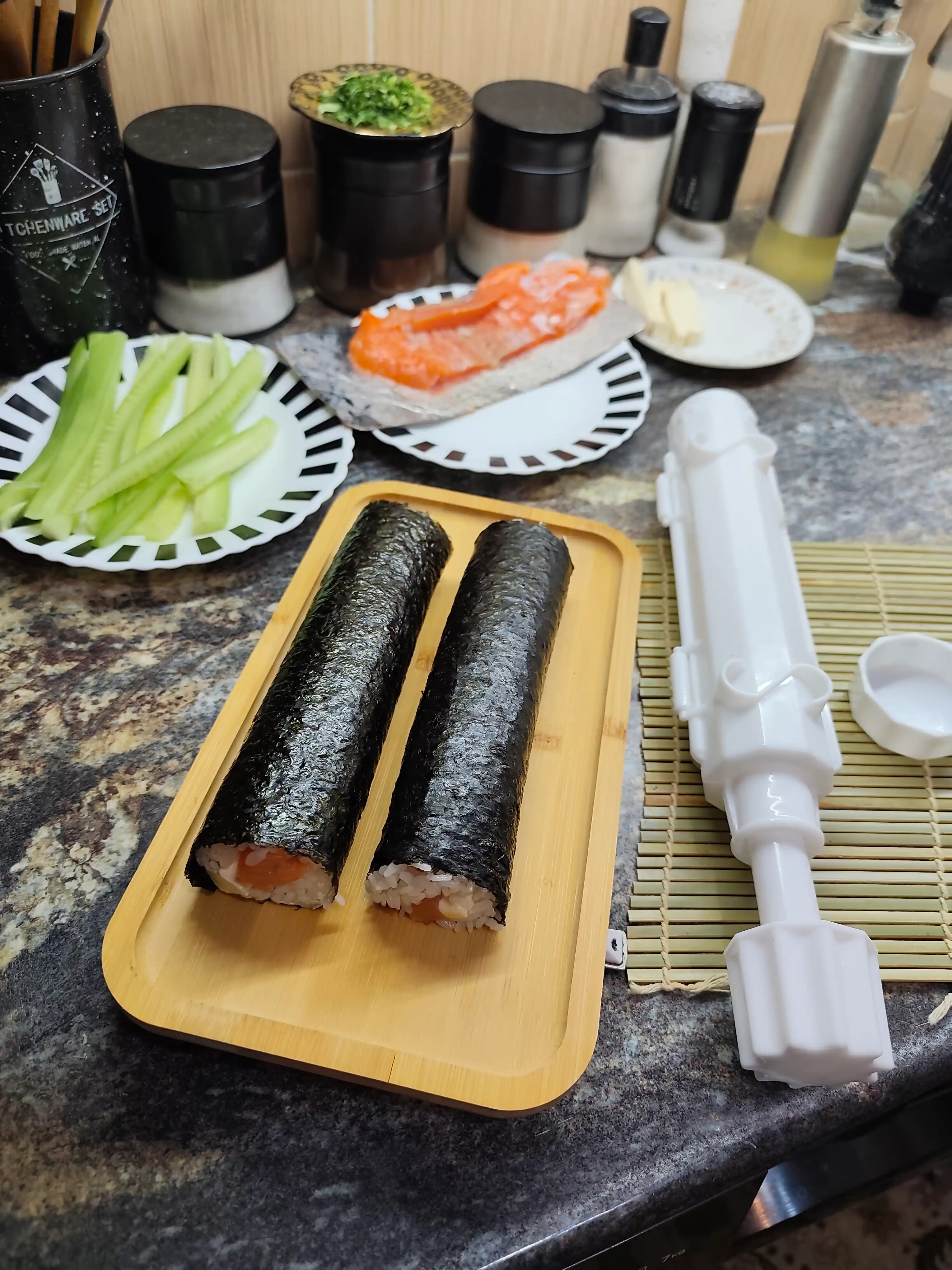 Набор для приготовления суши, 2 предмета: форма+коврик, посуда для кухни, удобно и просто