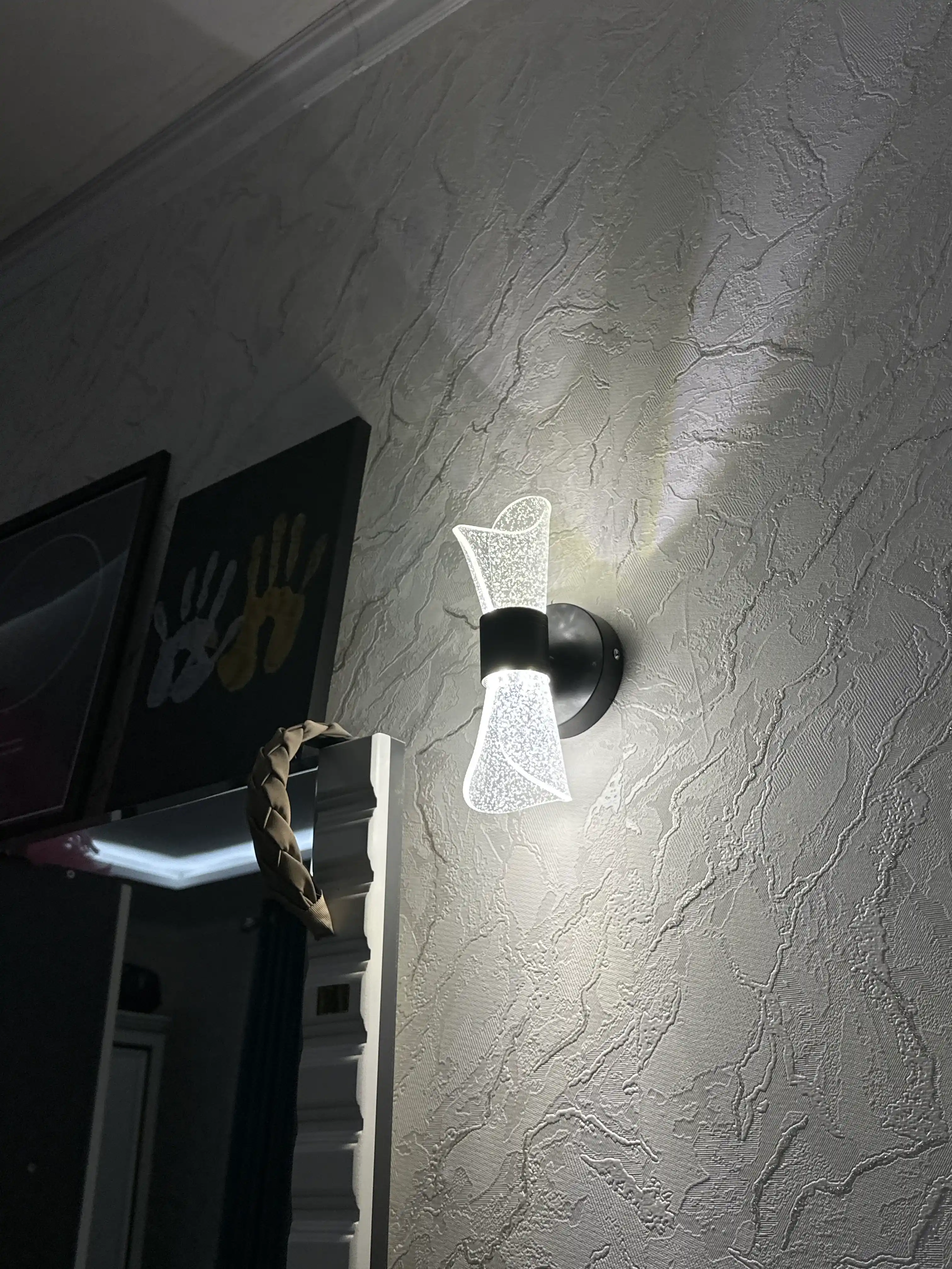 Bra - devor chirog‘i, LED, 3 rejimli, uy va ofis uchun