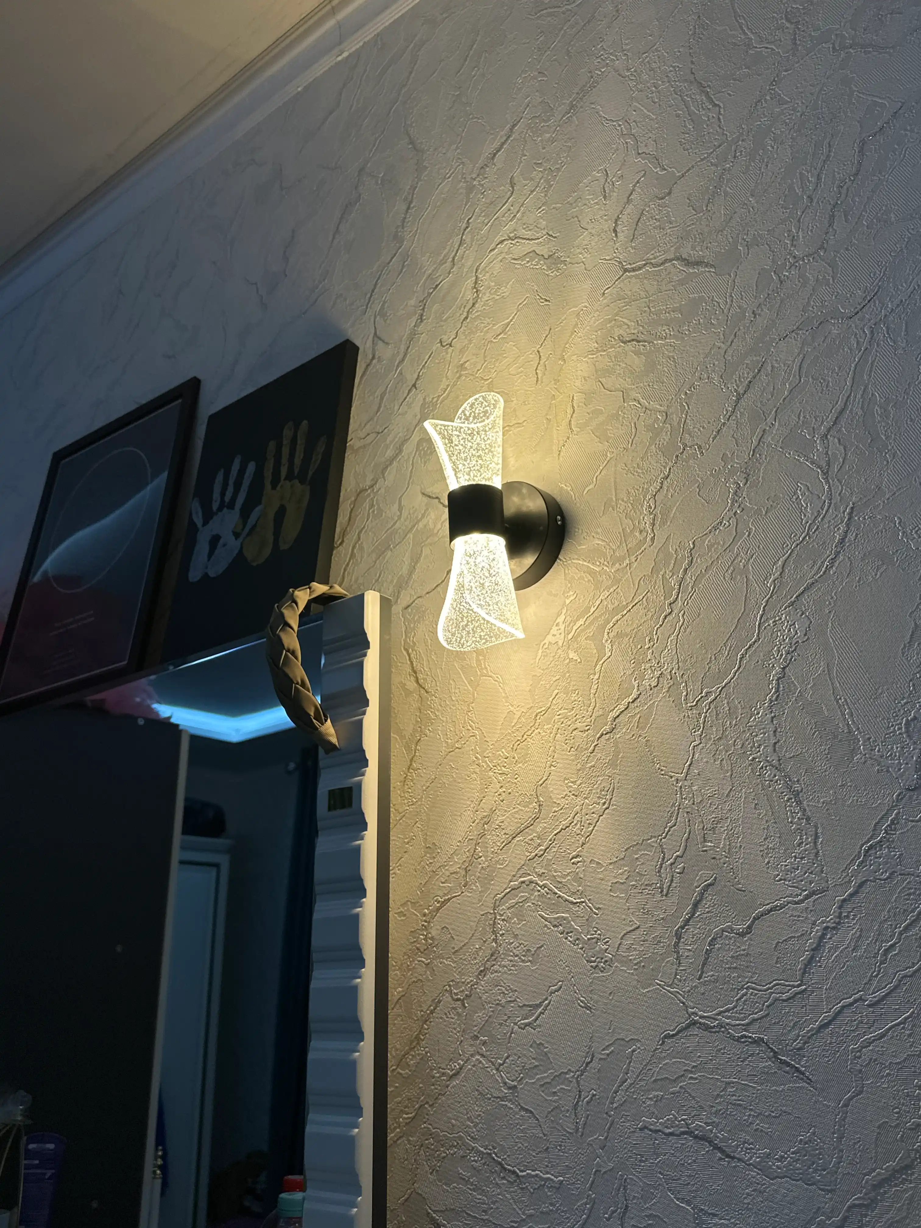 Bra - devor chirog‘i, LED, 3 rejimli, uy va ofis uchun