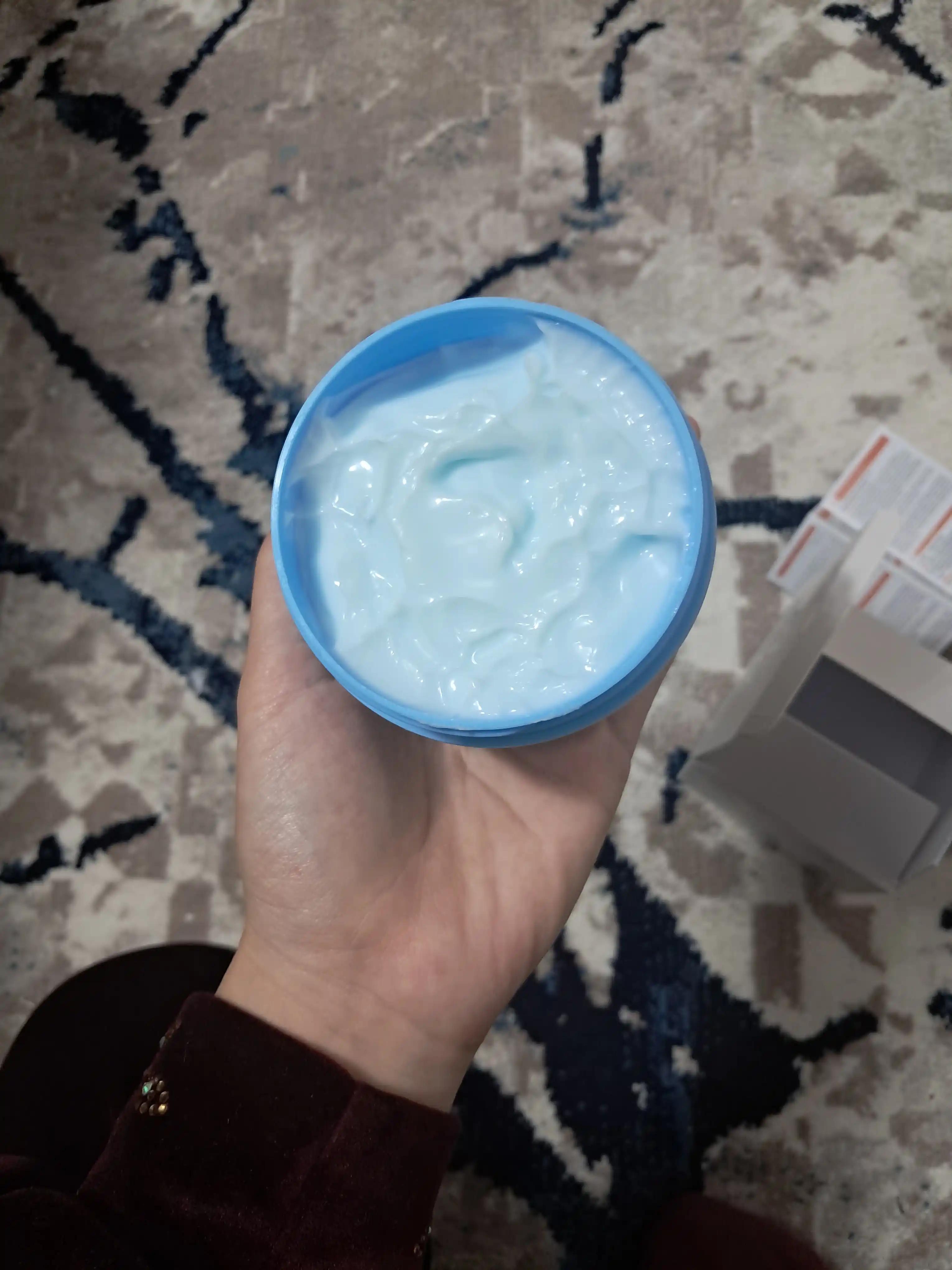 ESTELIN Gialuron kislotali namlantiruvchi yuz kremi, quruq teri uchun, 200 g
