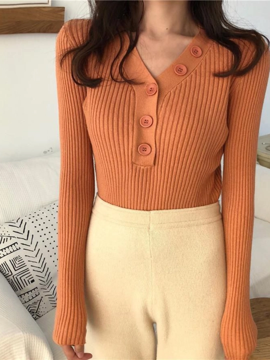 Kuzgi, qishki, bahorgi ayollar sviterlari, standart o‘lchamlarda, tugmali