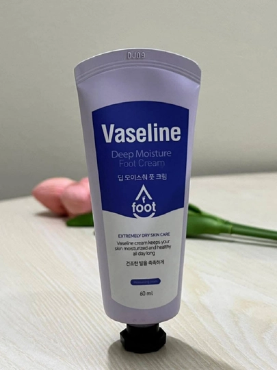 Vazelinli oyoq kremi 60ml Tailand - 