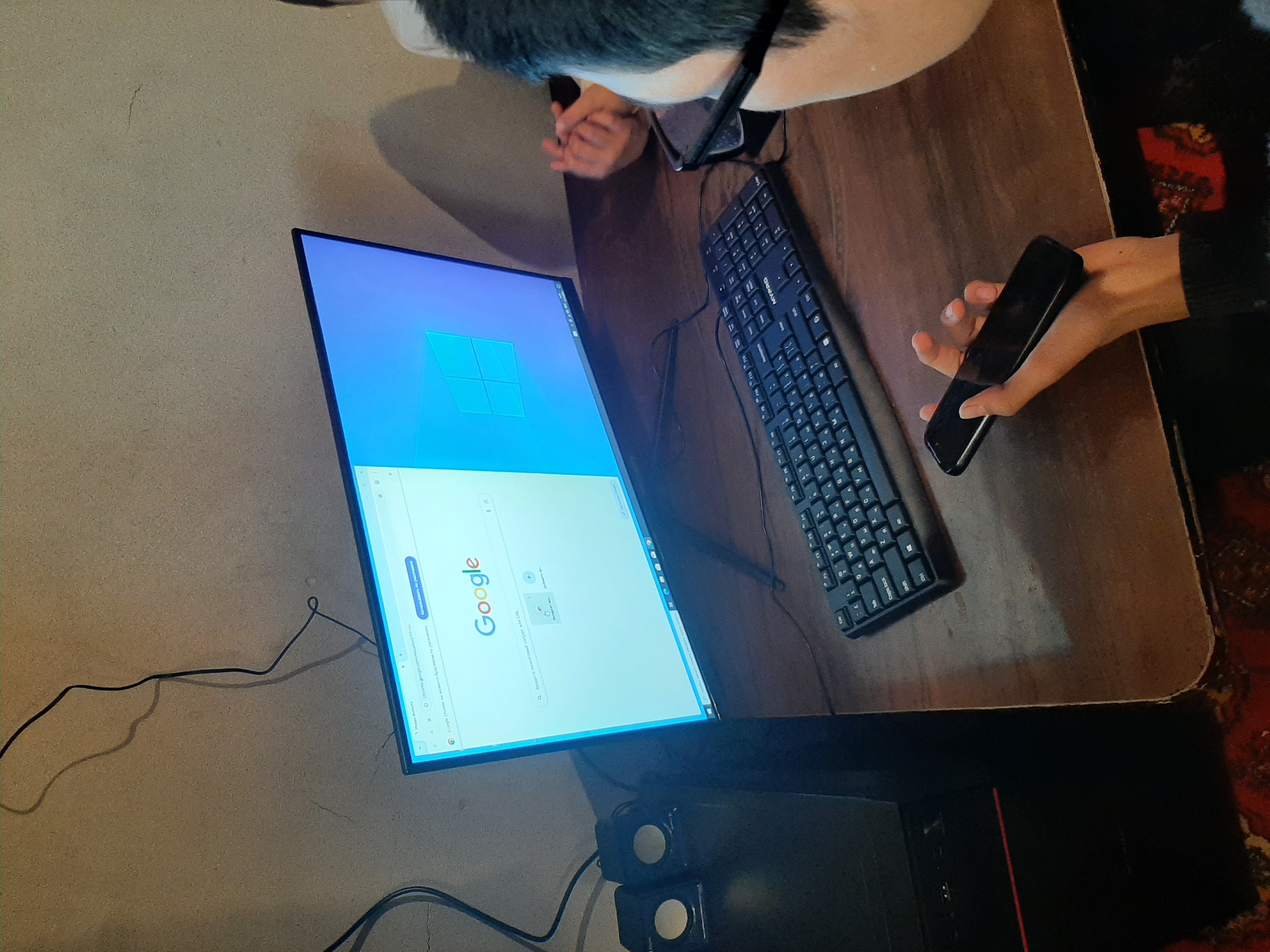 Ofis, uy va o'qish uchun shaxsiy kompyuter, Windows o'rnatilgan, Intel Core i5, 256 GB SSD