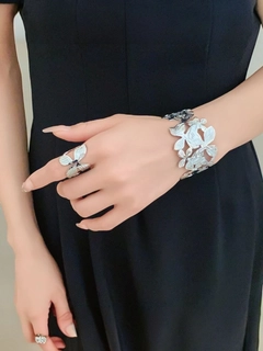 Metall kulrang