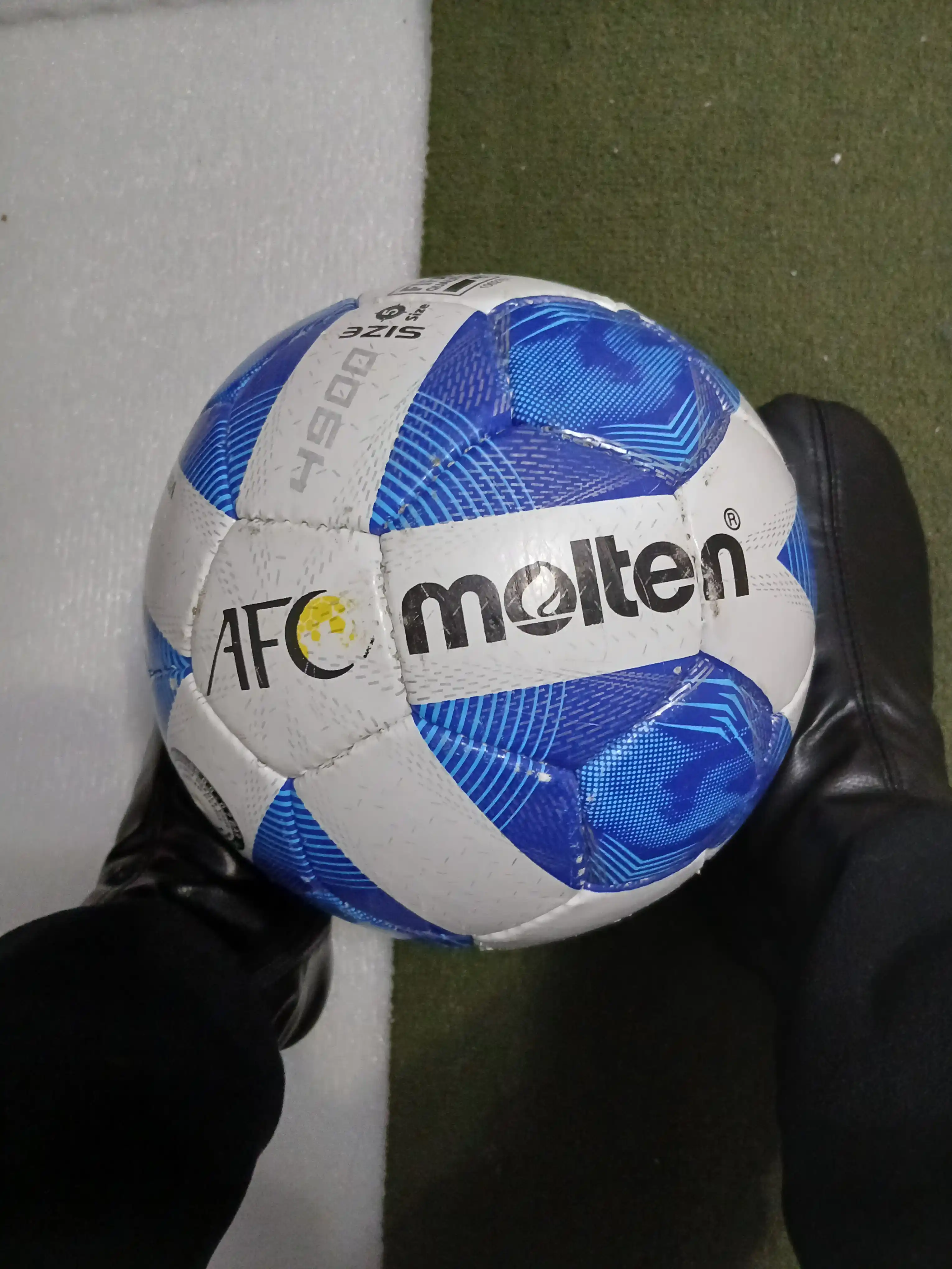 Molten professional futbol to'pi, 5-o'lcham