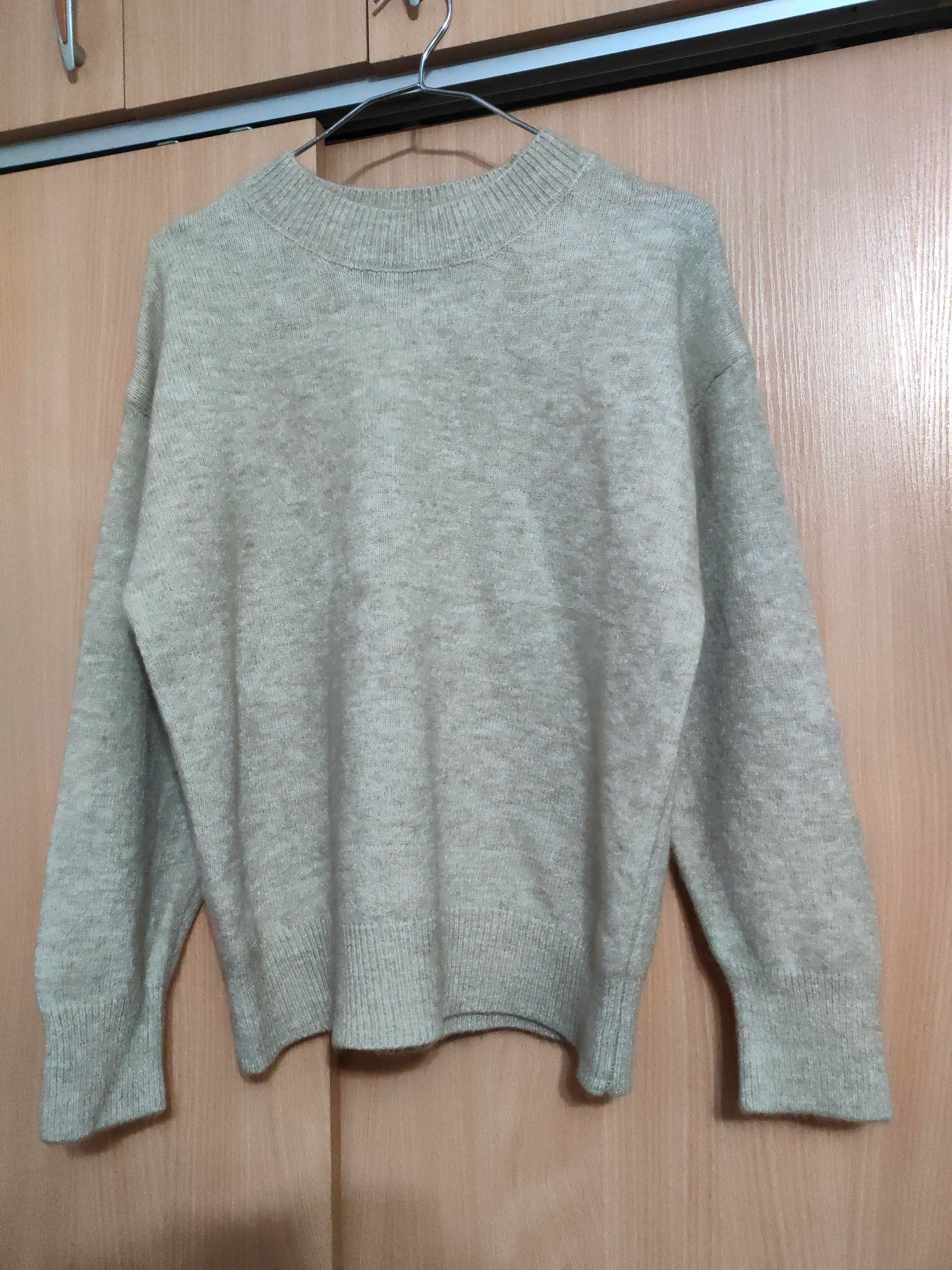 Svitеr ayollar uchun toqilgan ELLY FASHION oversize, iliq