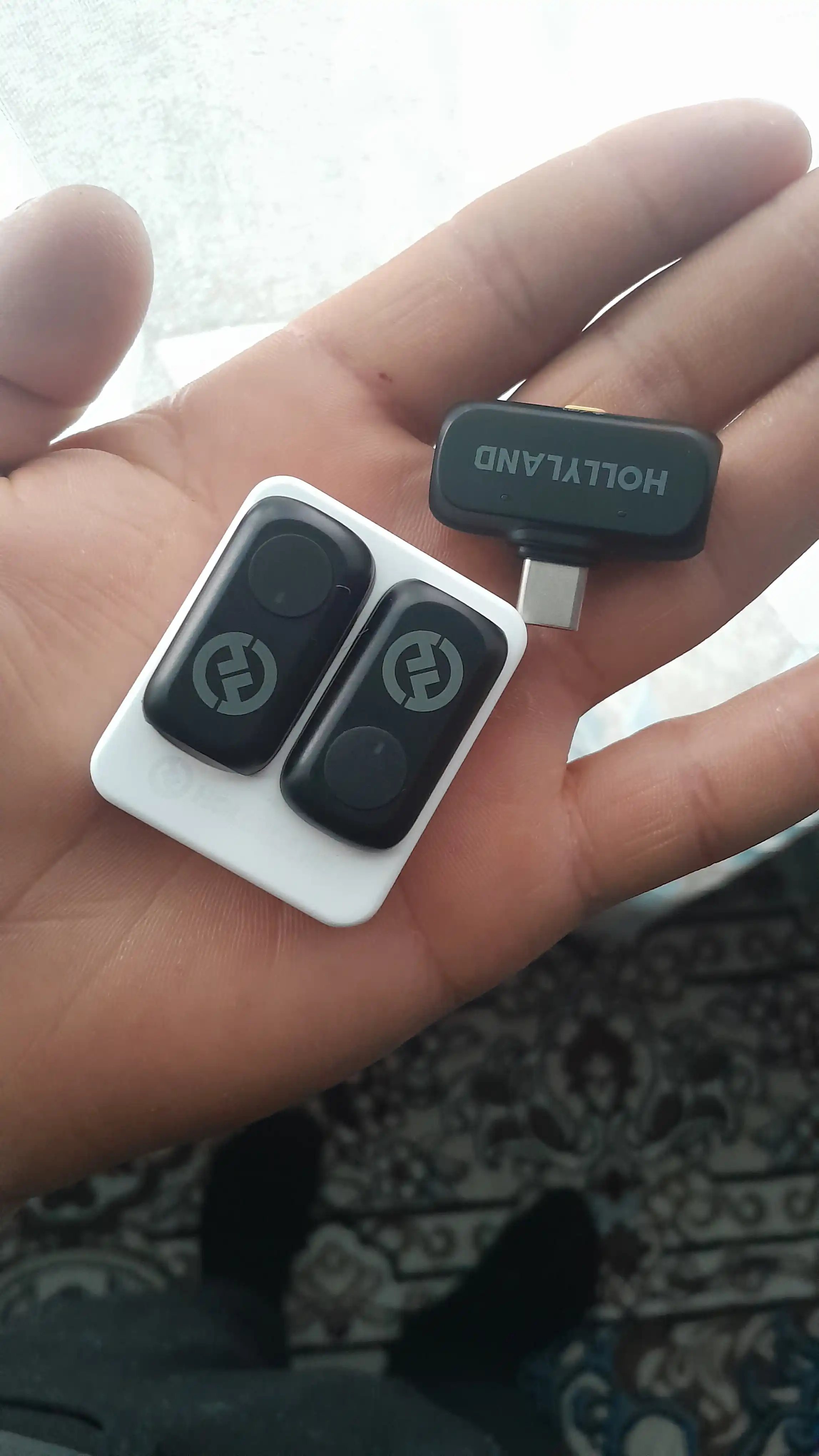 Hollyland LARK A1 Mini Duo USB-C — беспроводной микрофон для смартфонов