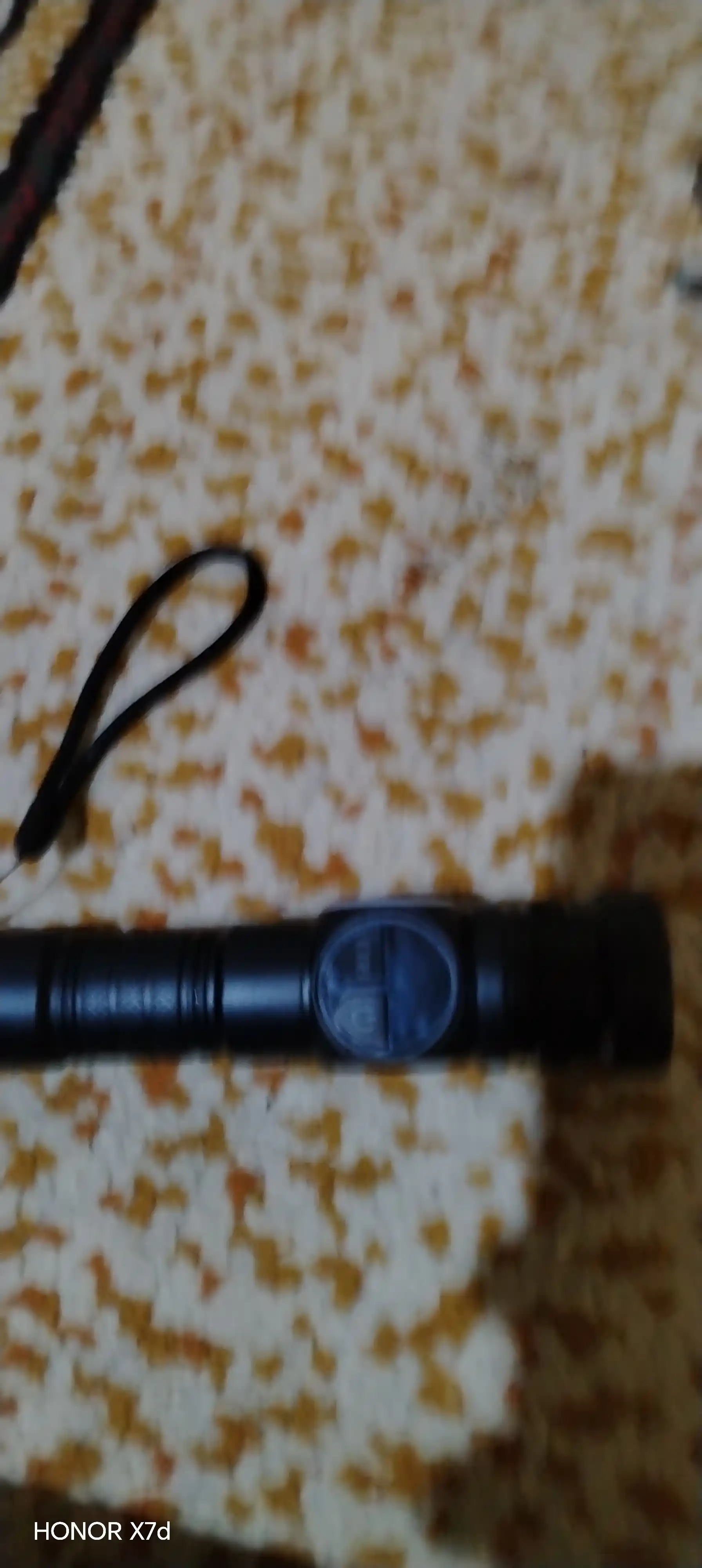 Qo‘l fonar LED, 5 rejim, PowerBank funksiyasi bilan