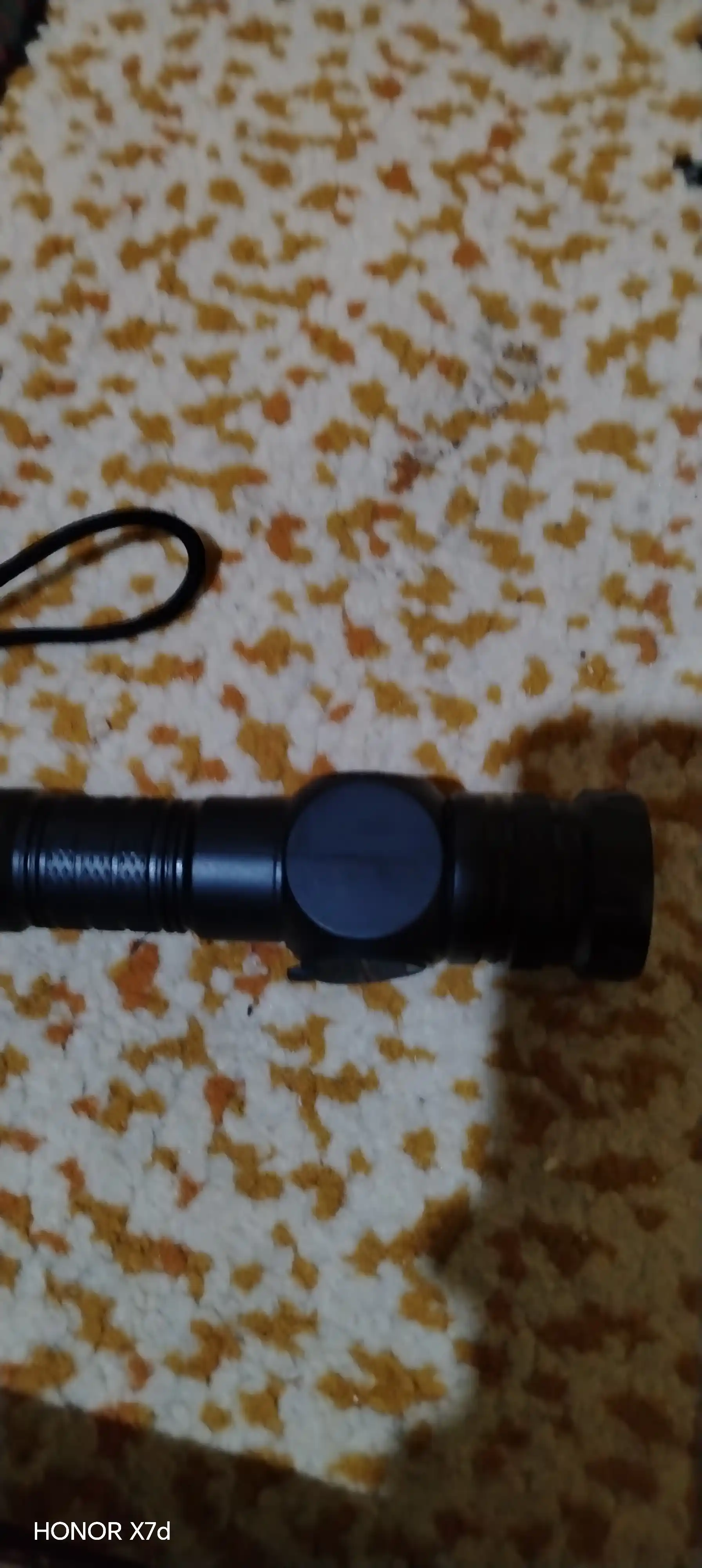 Qo‘l fonar LED, 5 rejim, PowerBank funksiyasi bilan