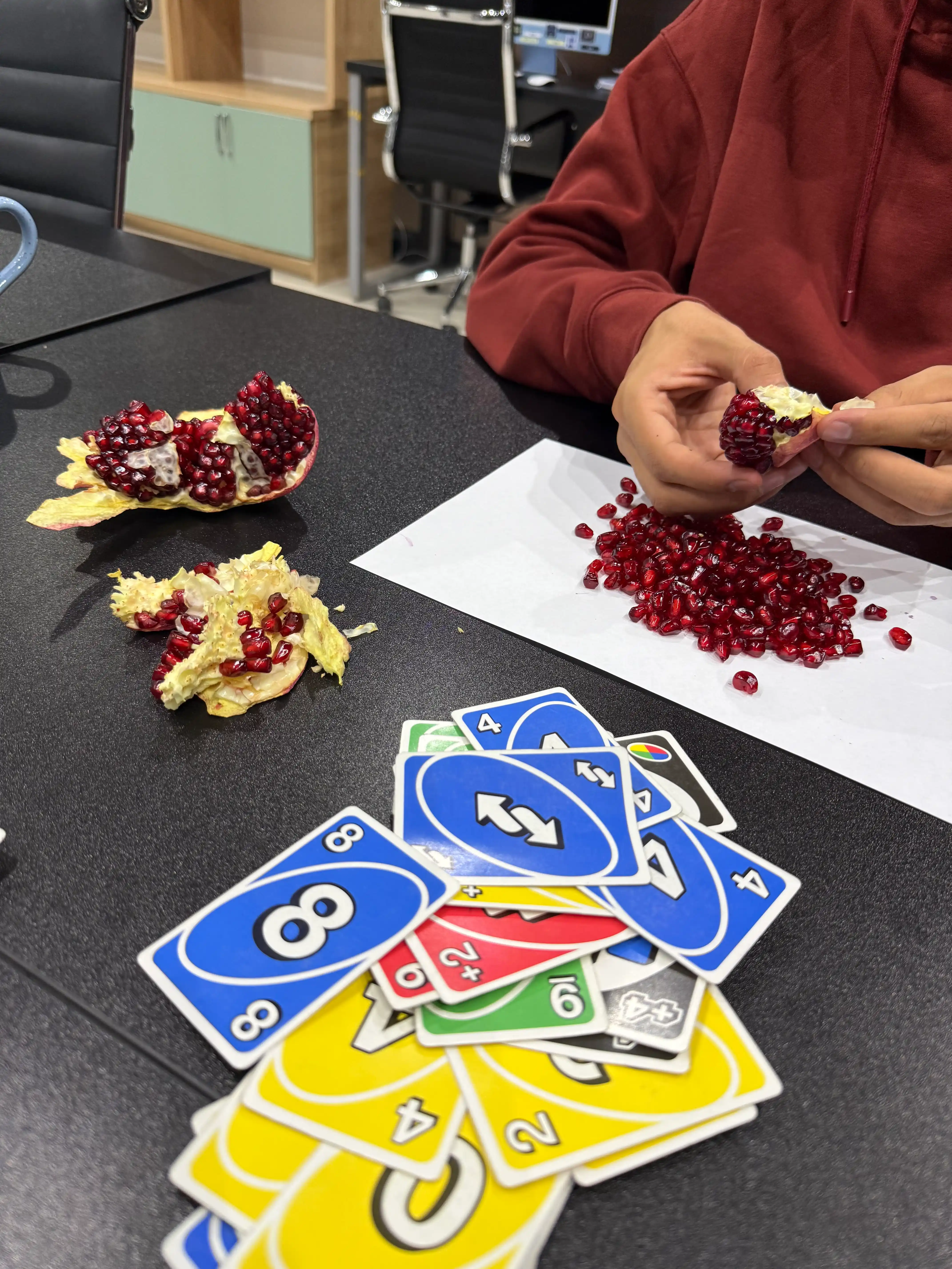 Карточная игра UNO для семьи и компании, красная коробка, 2–10 игроков, 7+