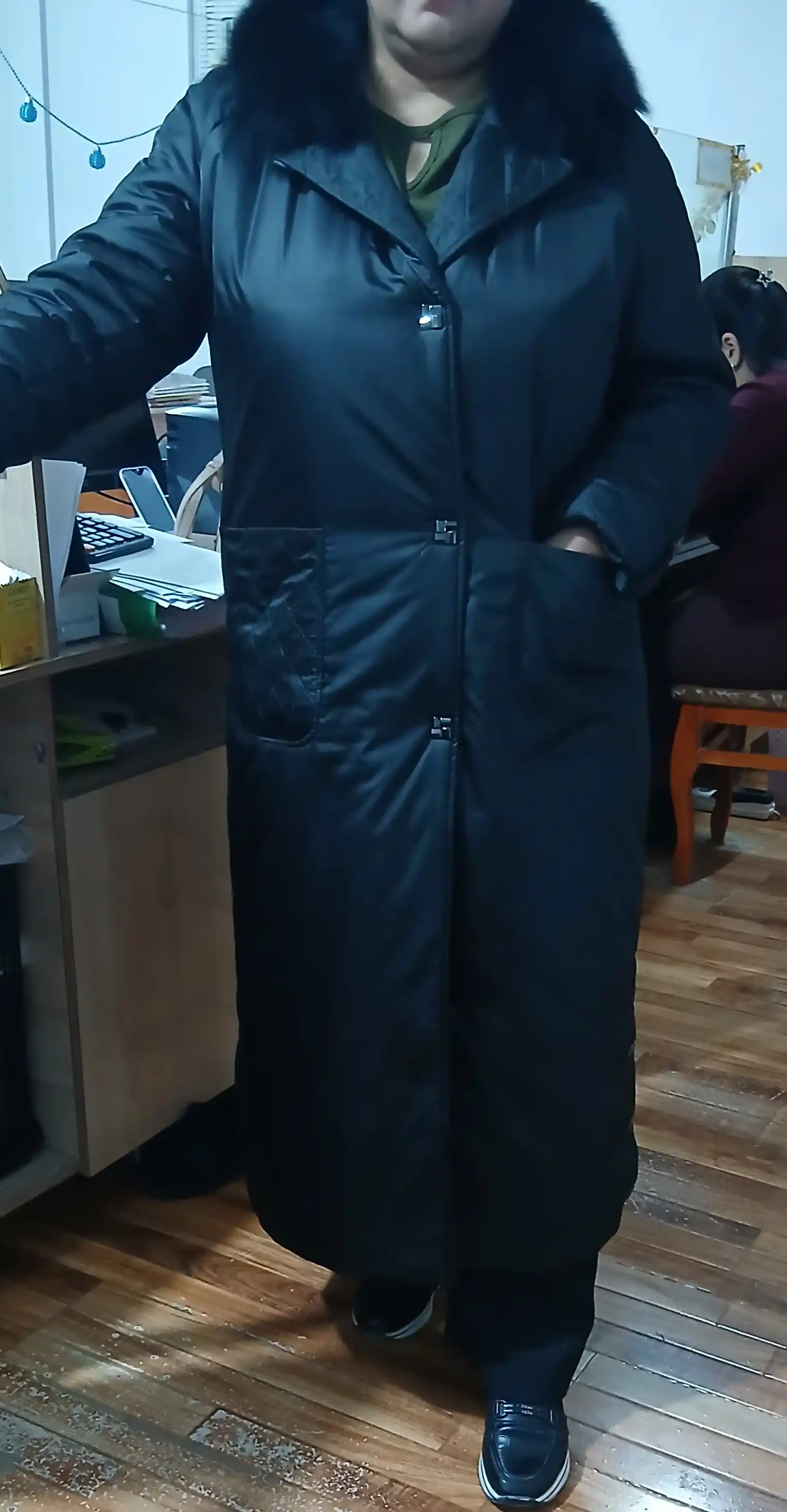 Ayollar kutkasi, paltosi, tabiiy mo'yna, 1.2m