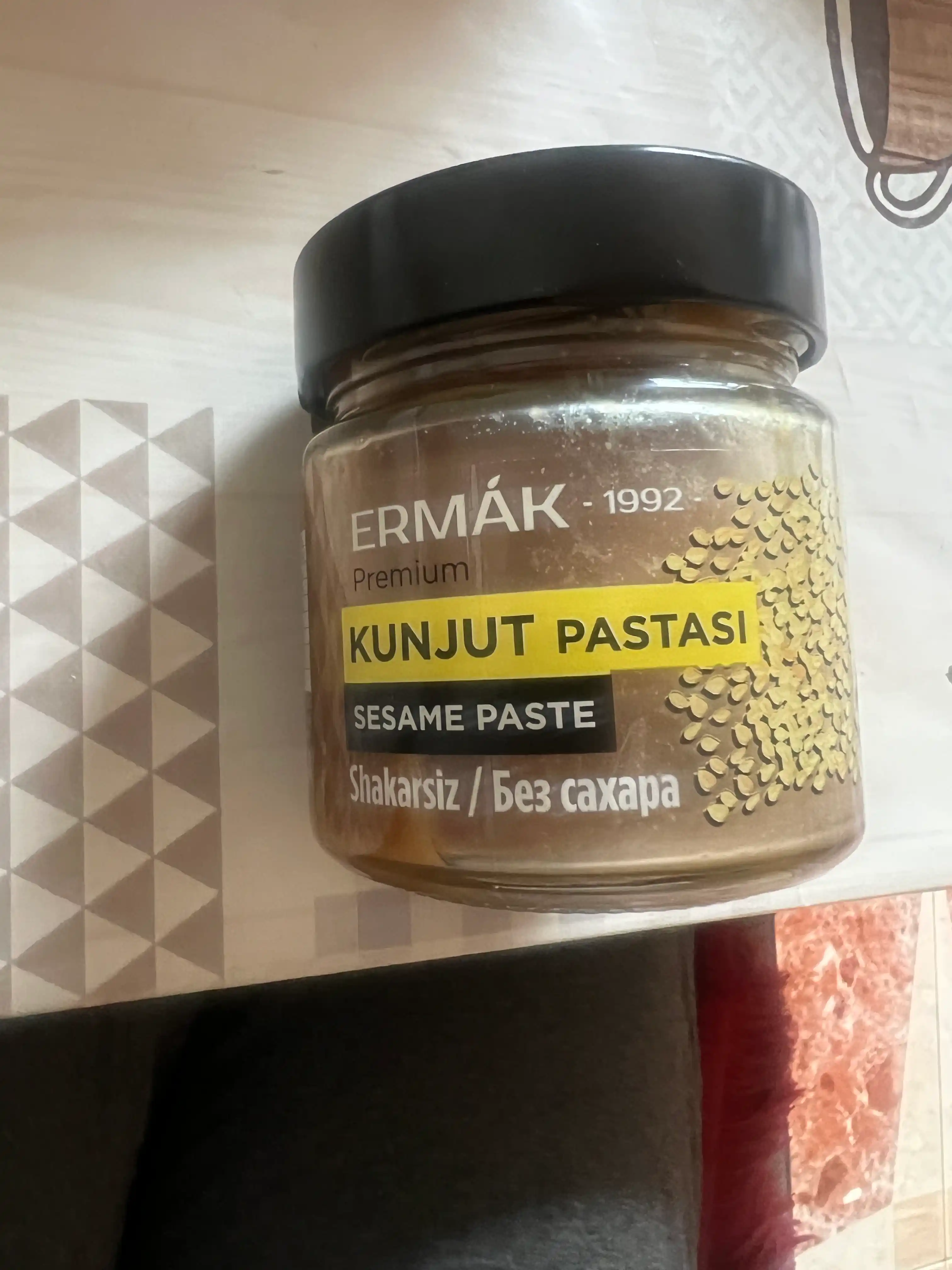 Ermak kunjut pastasi, 0,21 kg