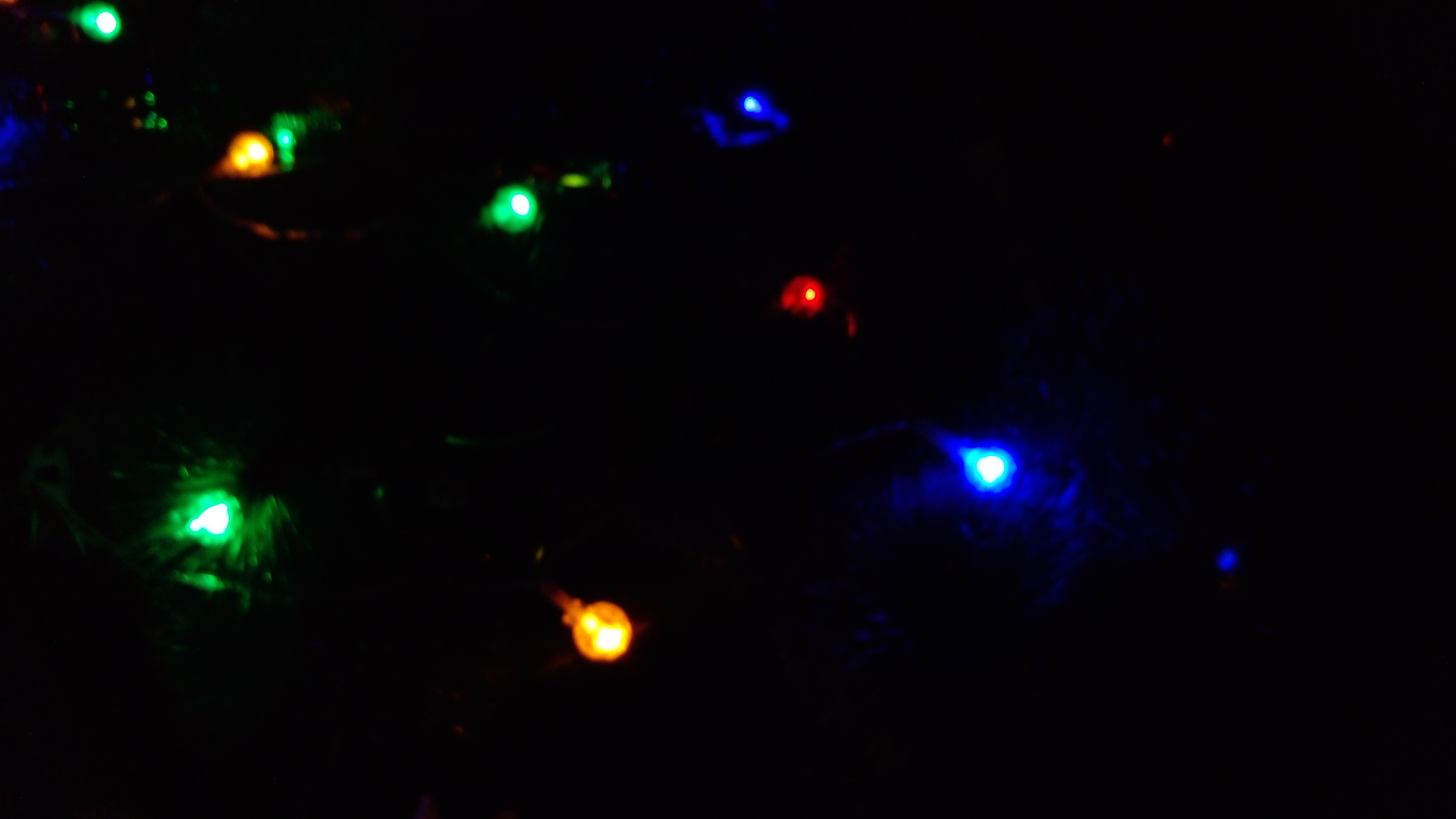 "Shariki" yangi yil LED girlyandasi, USB, archaga, derazaga, 3, 6, 10 metr