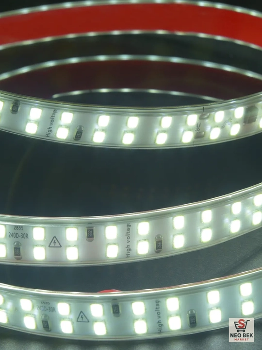 LED yoritish lentasi 220V IP65 — uy va ko‘cha uchun