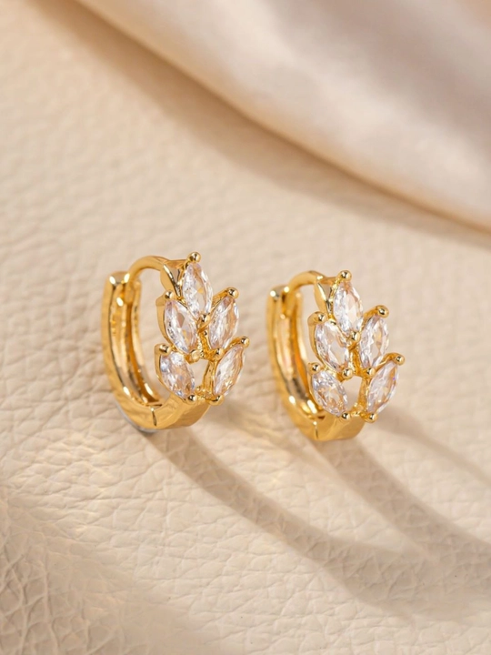 Xuping Jewelry brendining zamonaviy va nafis ziraklari