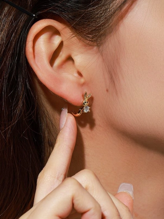 Xuping Jewelry brendining zamonaviy va nafis ziraklari
