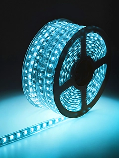 Moviy osmon rangi