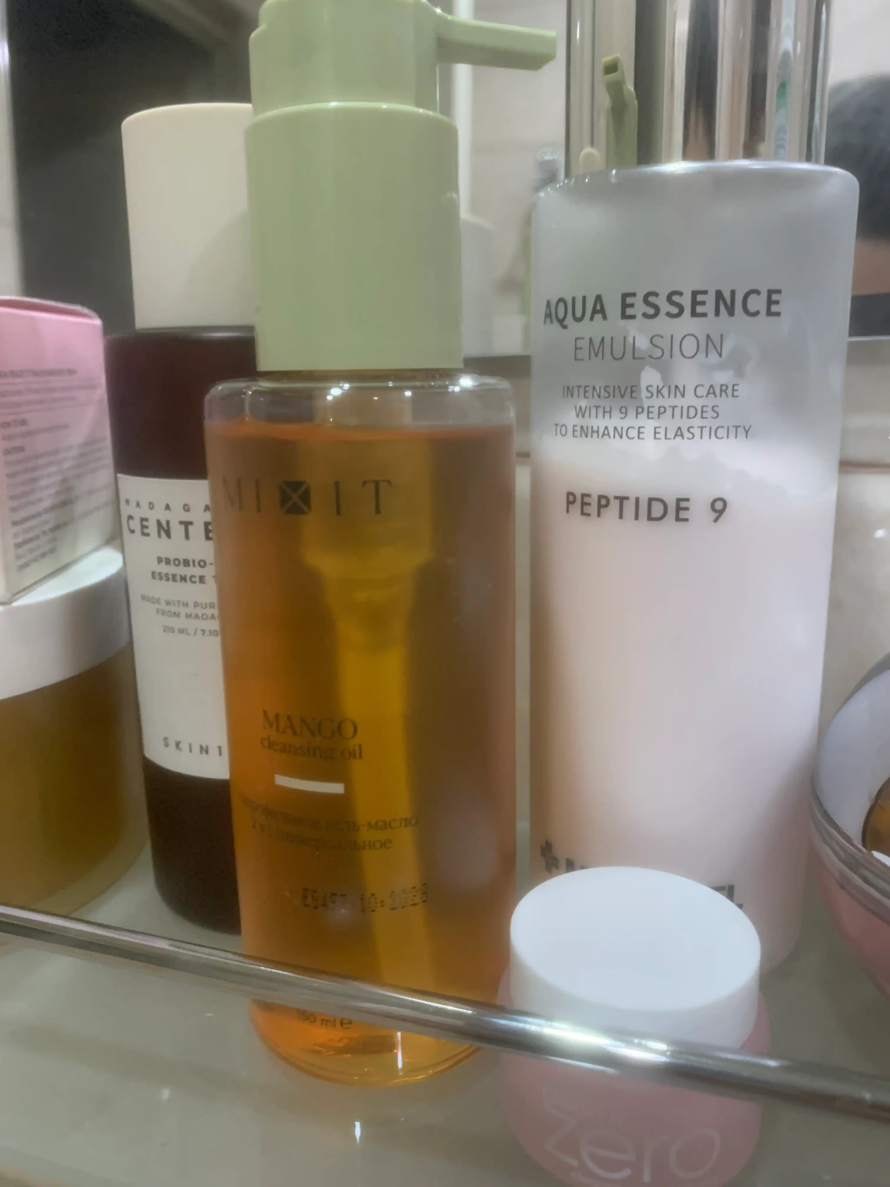 MIXIT Mango yuz yuvish uchun gidrofil gel-moy, yuz yuvish ko‘pigi, tozalovchi vosita