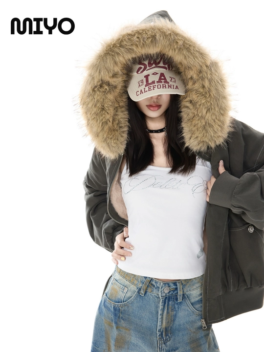 MIYO vintage uslubidagi kapyushonli, mo‘ynali yoqali, qalin, uniseks oversize kurtka