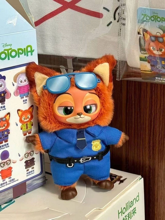 Zootopia Disney MINISOdan kolleksion yumshoq o‘yinchoq-brelok
