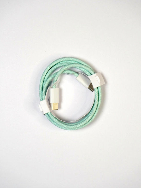 Apple iPhone 15 va Android uchun zaryadlash kabeli, o'ralgan,  Type-c kabeli, 60 W