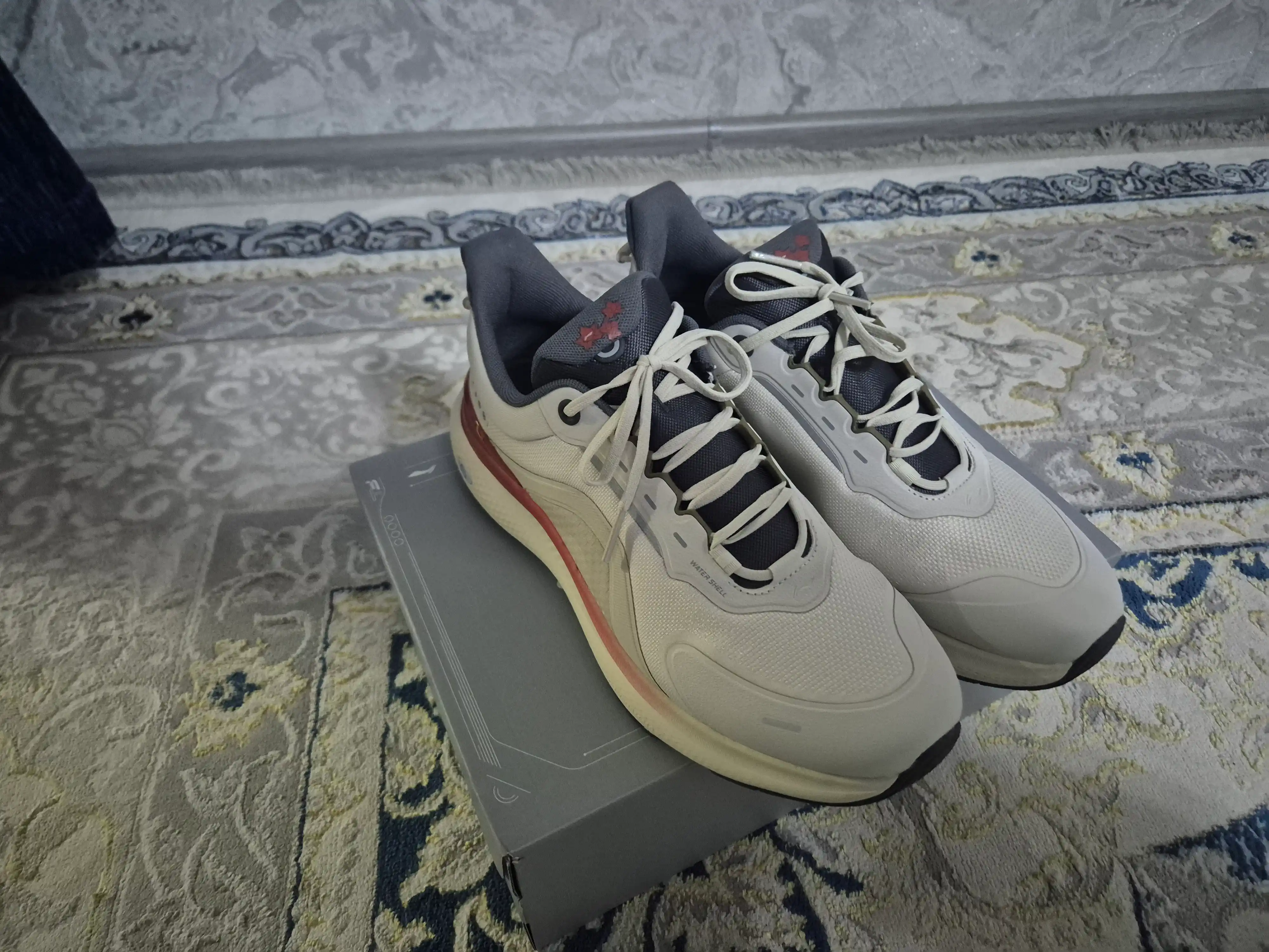 Erkaklar uchun, suv o'tkazmaydigan, krossovkalar, Li-Ning