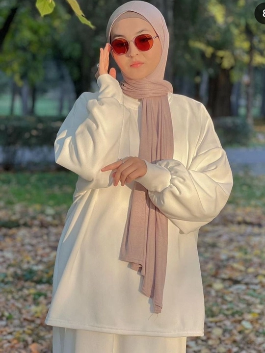 Ayollar kuzgi kiyim to'plamlari, ko'fta yubka dvoyka