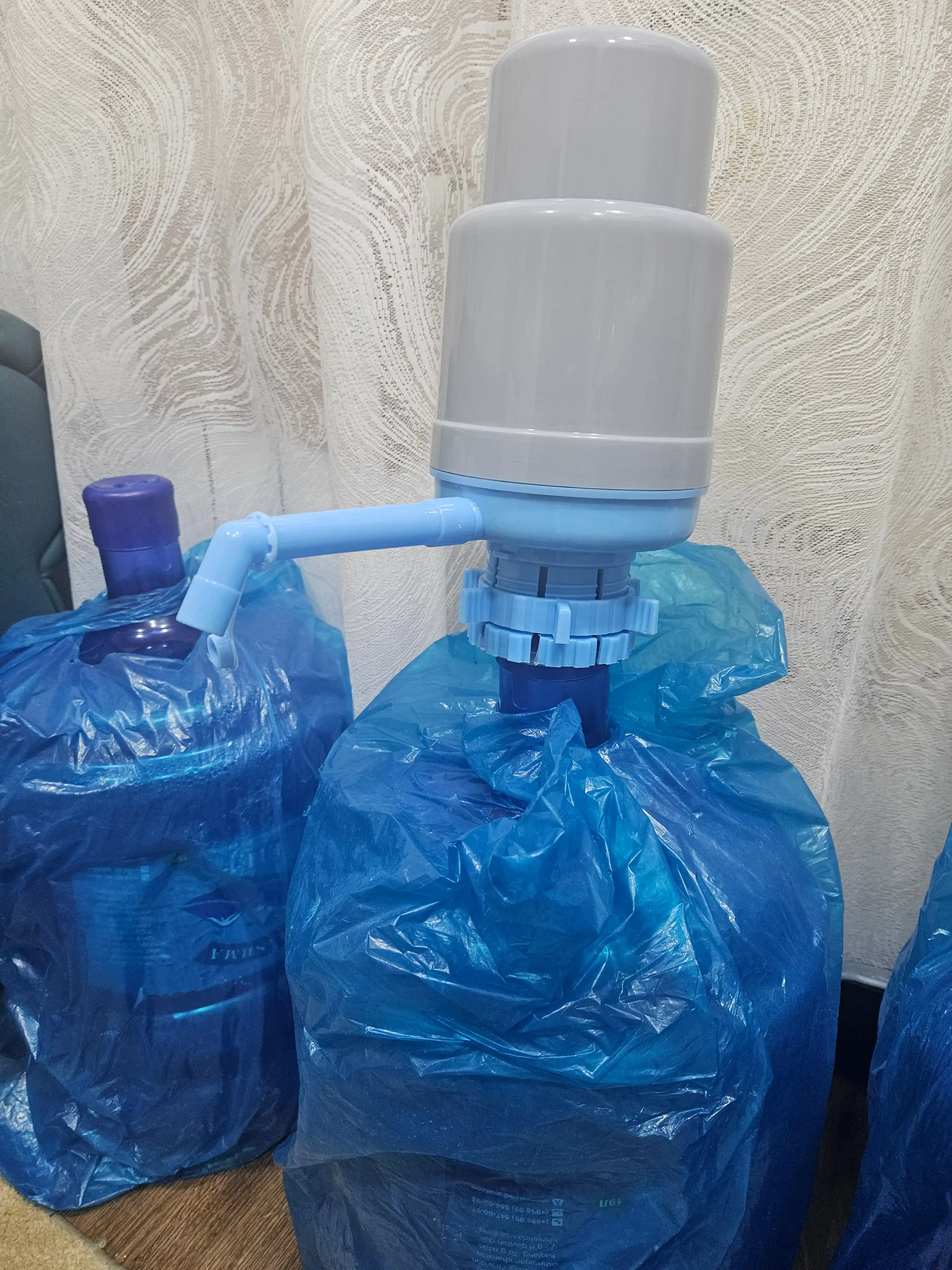 Помпа для воды, механическая, подходит для бутылей 20 литров