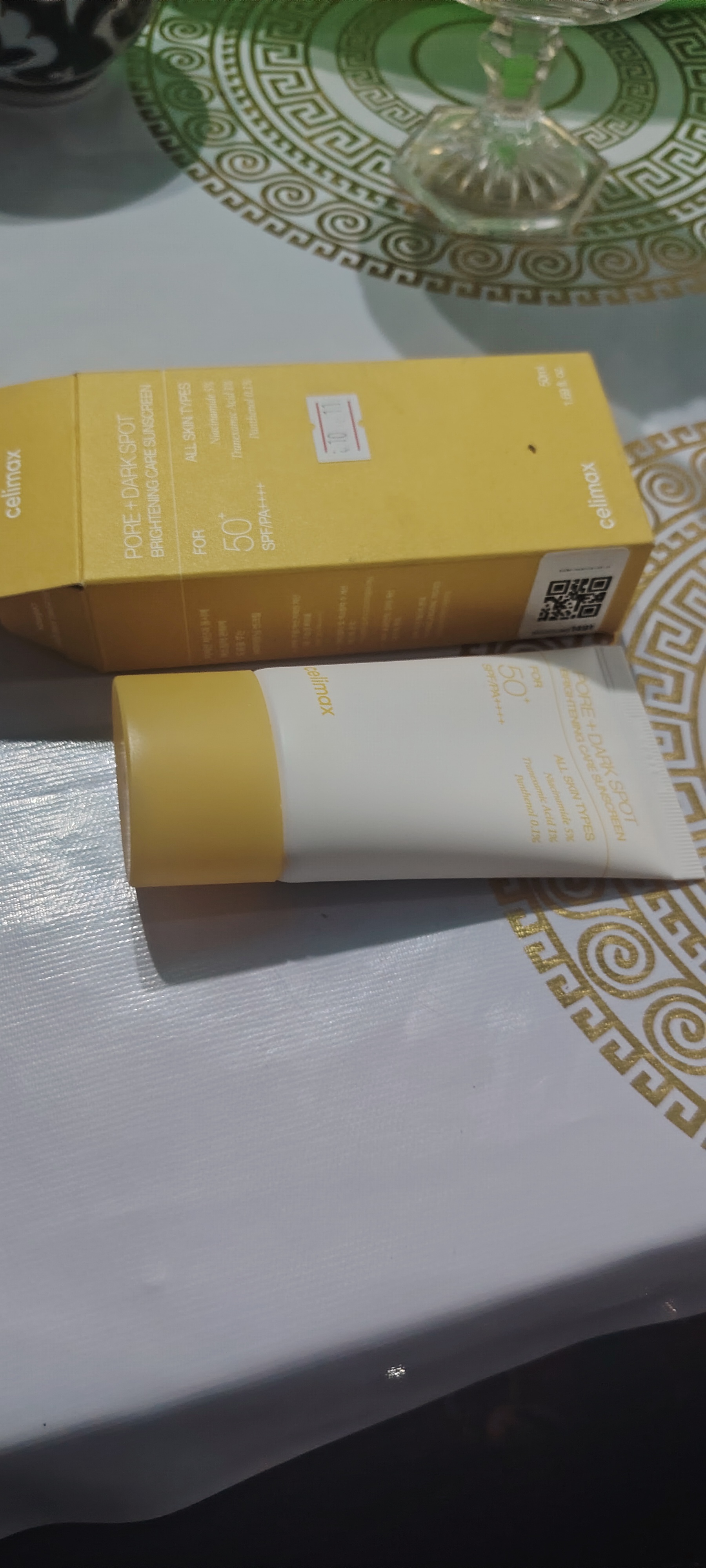 Quyoshdan himoyalovchi krem SPF 50+ PA++++ Celimax