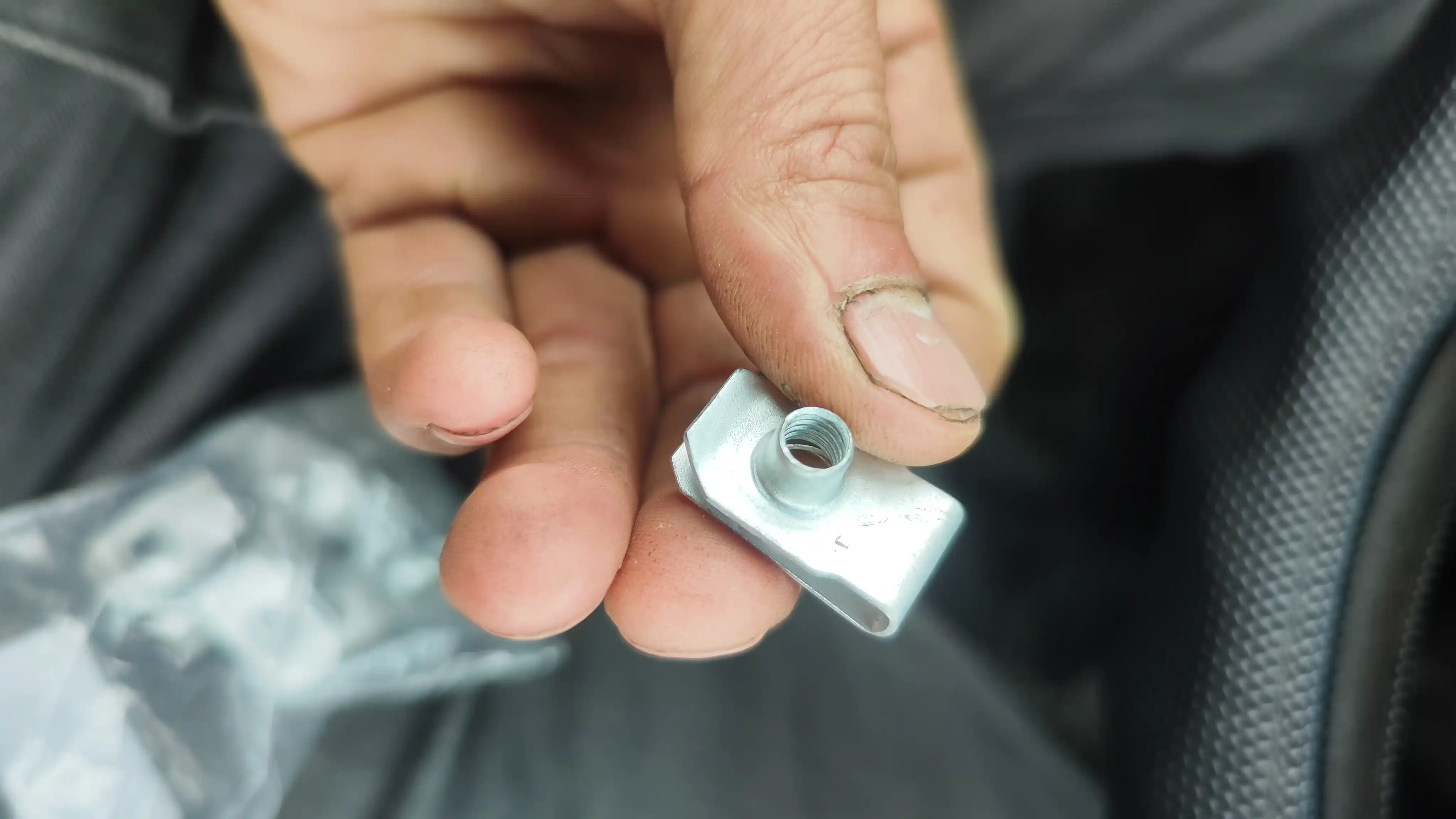 Avtomobil Bamperlari va Krilo uchun metall Skoba , 10 dona