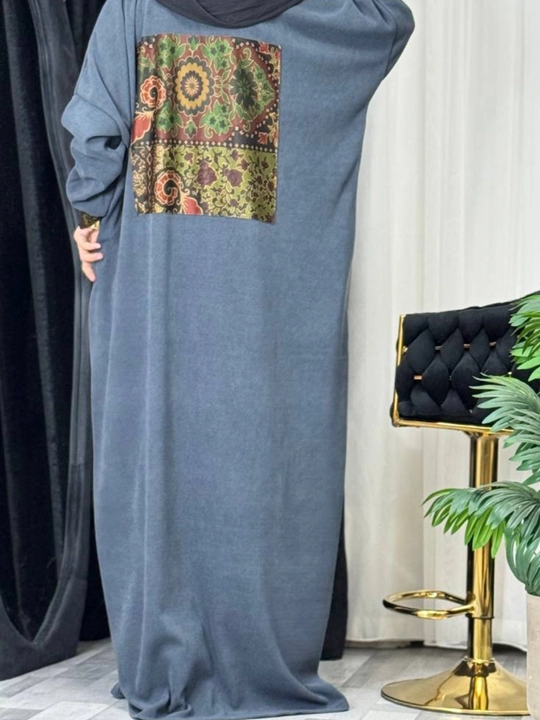 Ko'ylaklar ayollar uchun, katta o'lchamli, matosi qalin vilvet, qishki va kuzgi abaya