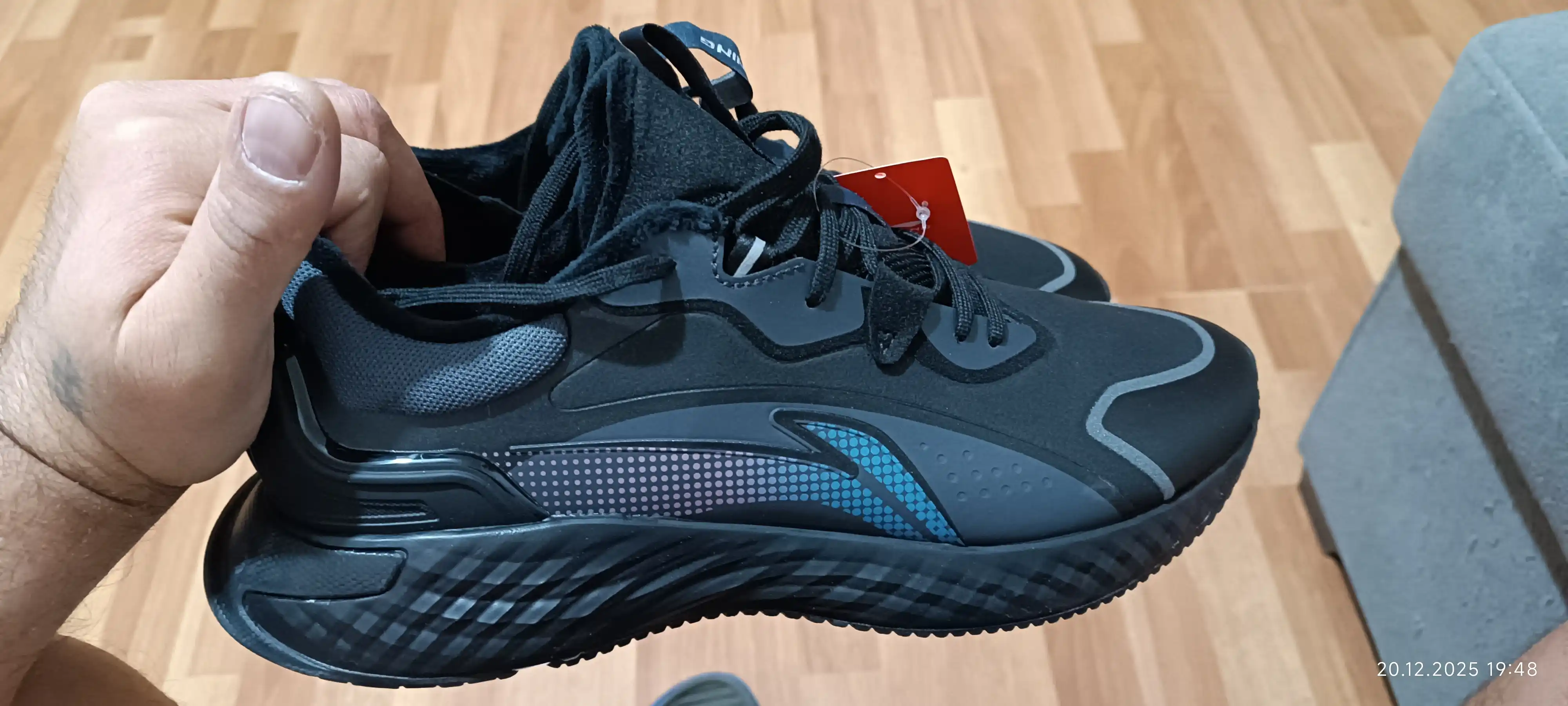 Erkaklar uchun, suv o'tkazmaydigan, krossovkalar, Li-Ning