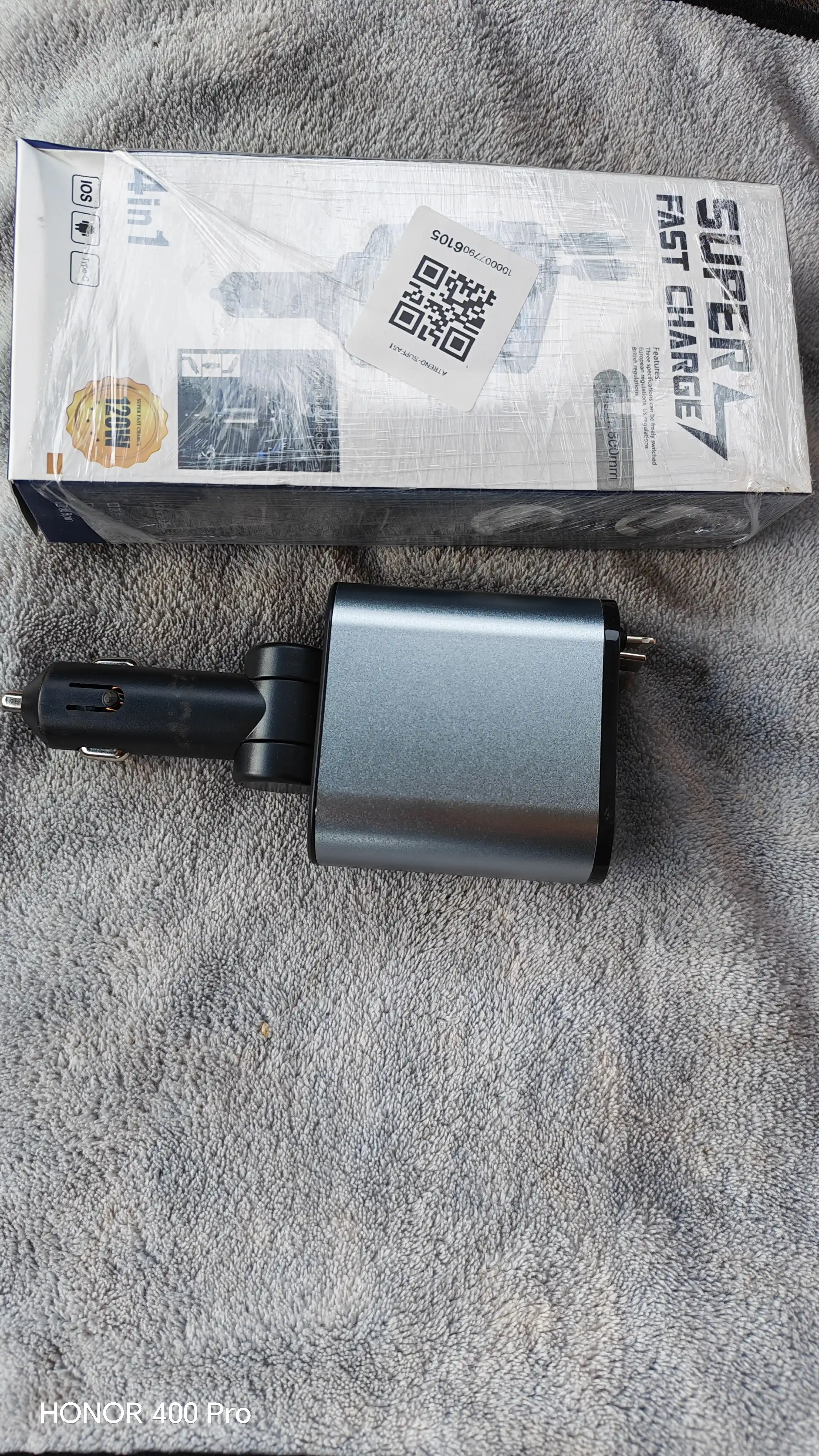 Avtomobil zaryadlovchi 120W voltmetrli, ichki Type-C va Lightning kabelli